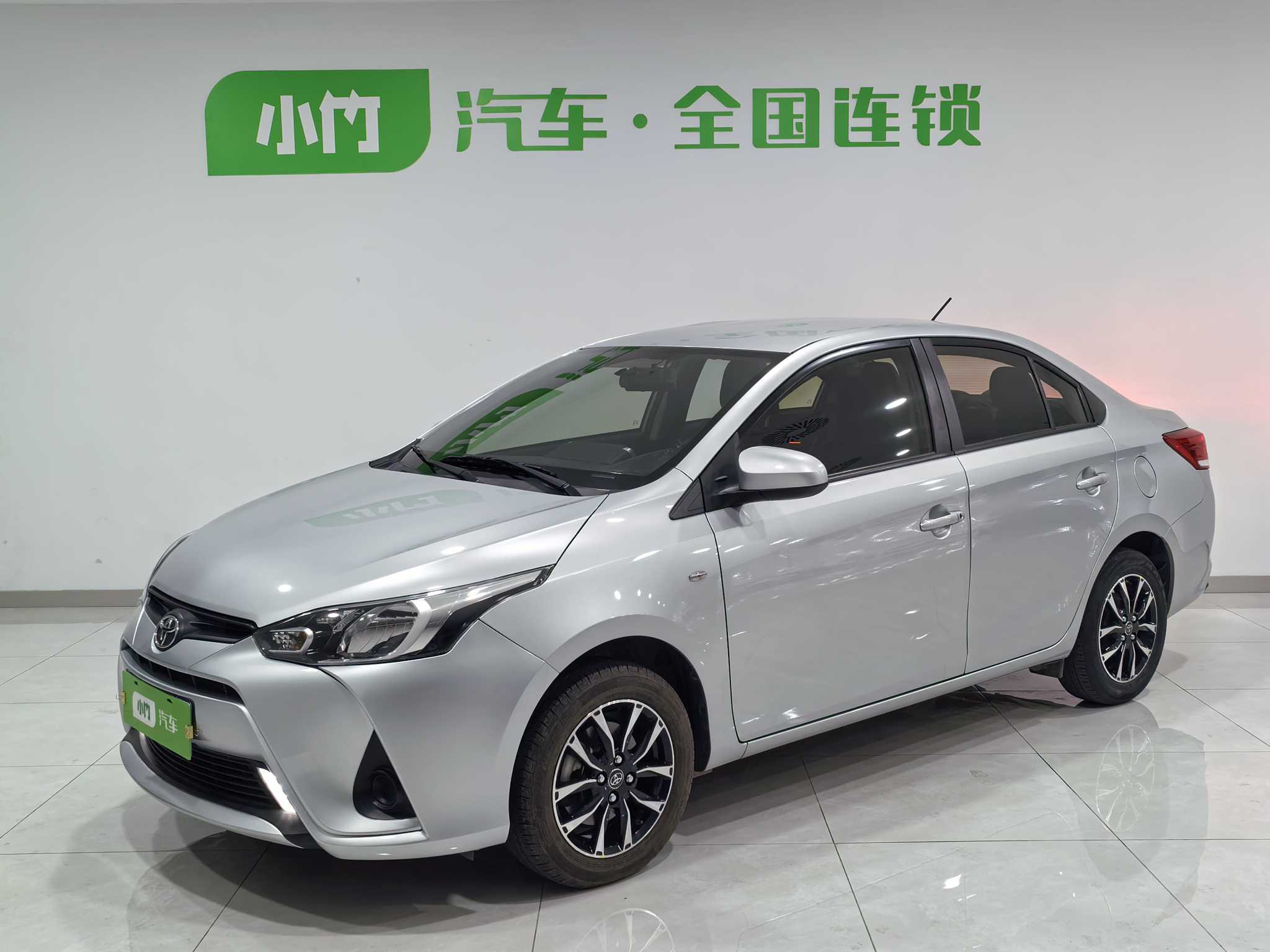 Toyota Yaris L Zhixiang 2021 Toyota Yaris L Zhixiang 2021 صورة سيارة