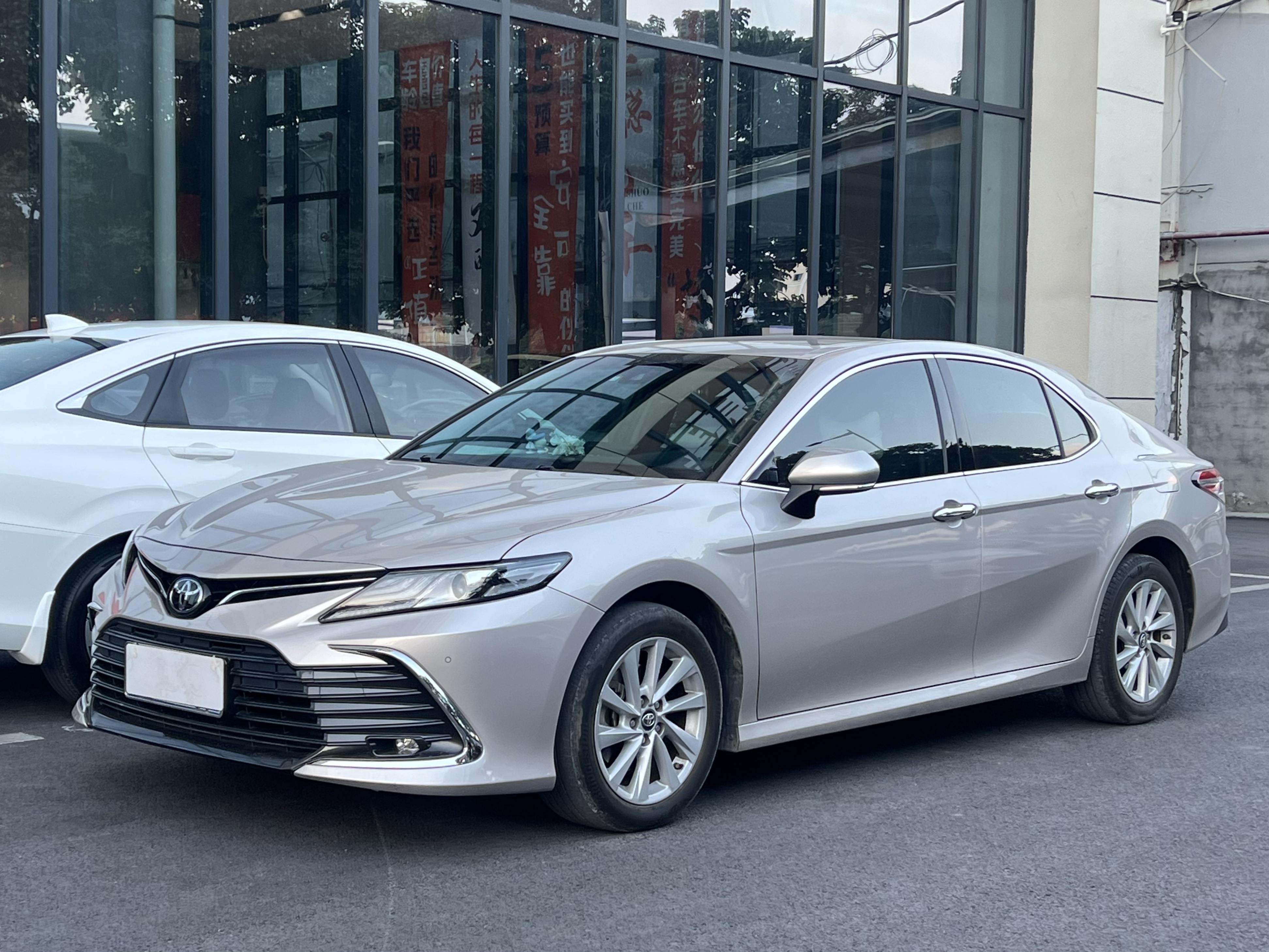Toyota Camry 2021 Toyota Camry 2021 car image
