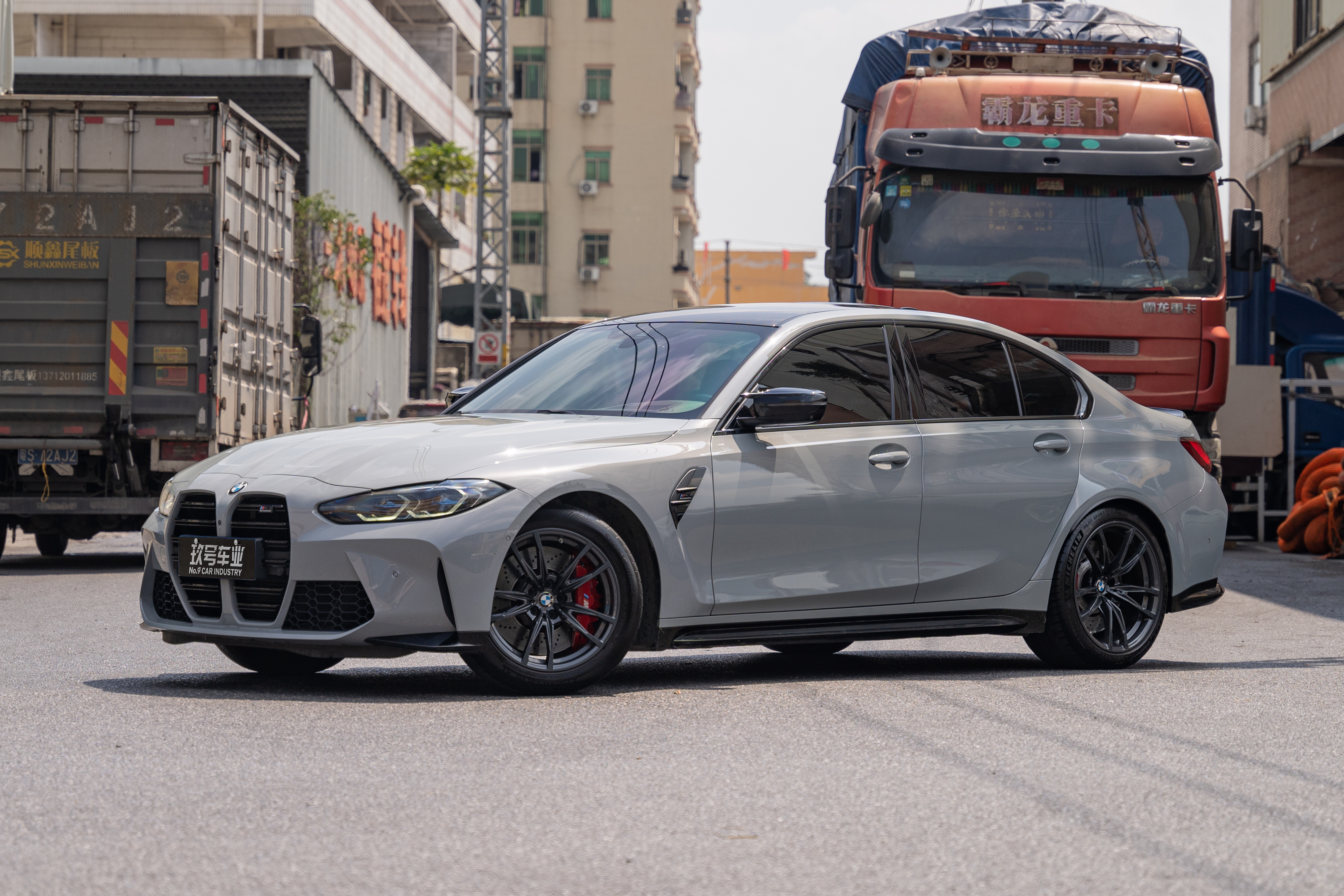 BMW M3 2023 صورة سيارة 