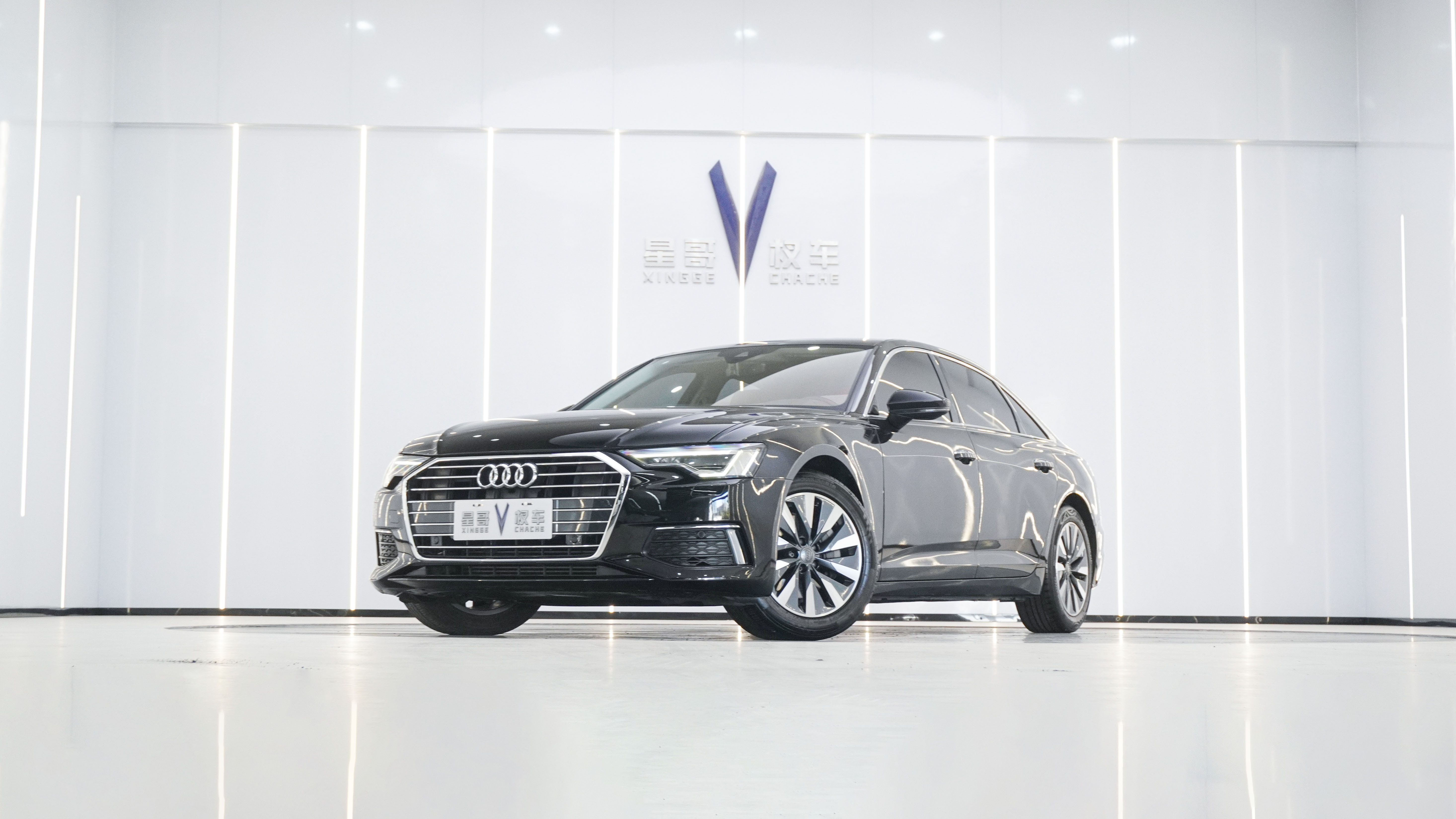Audi A6L 2021 car image 