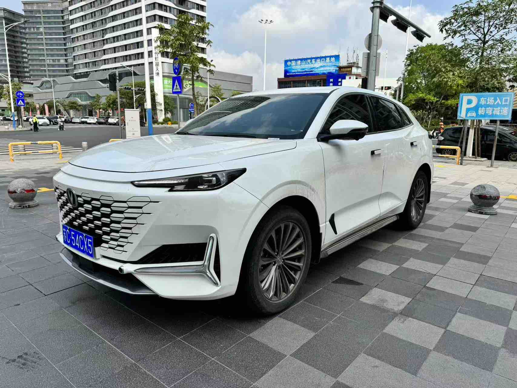 Changan UNI-K 2022 immagine di auto 