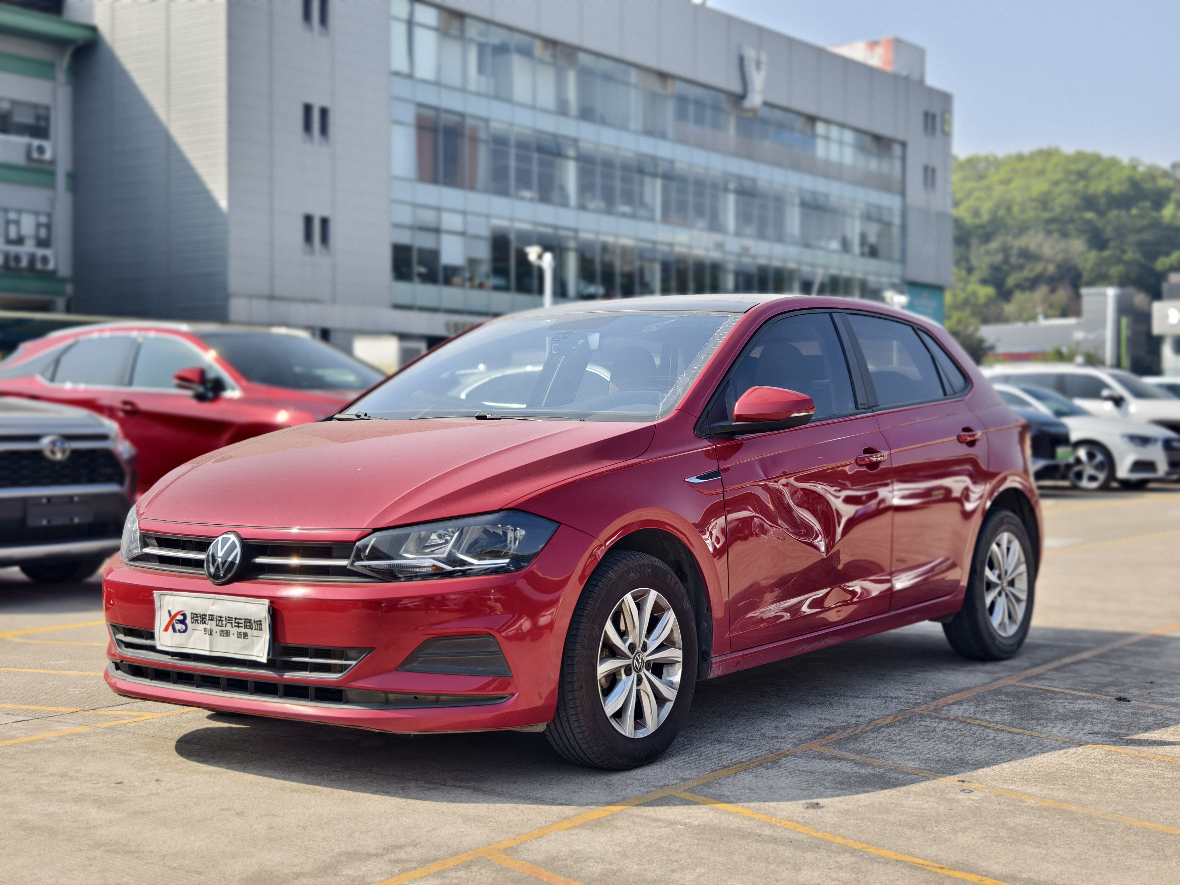 Volkswagen Polo 2021 car image 