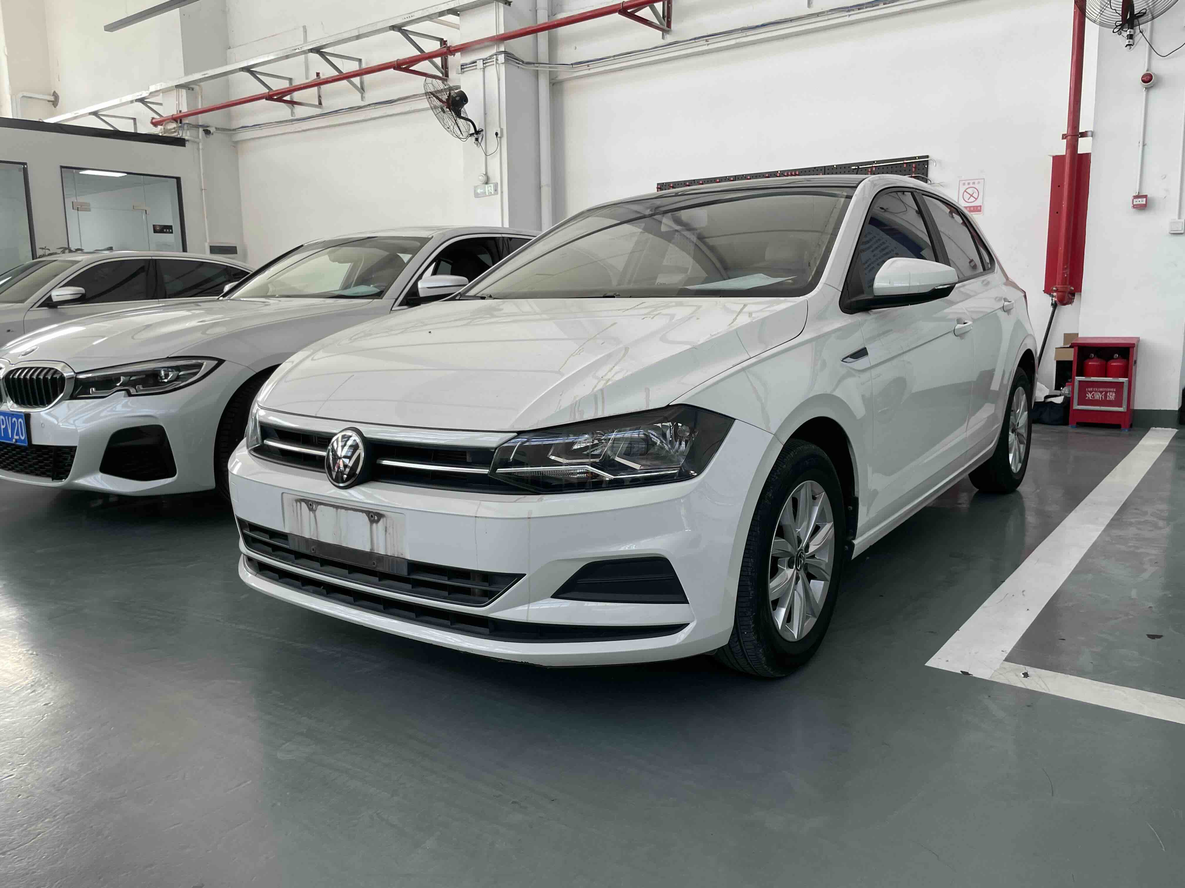 Volkswagen Polo 2021 car image 