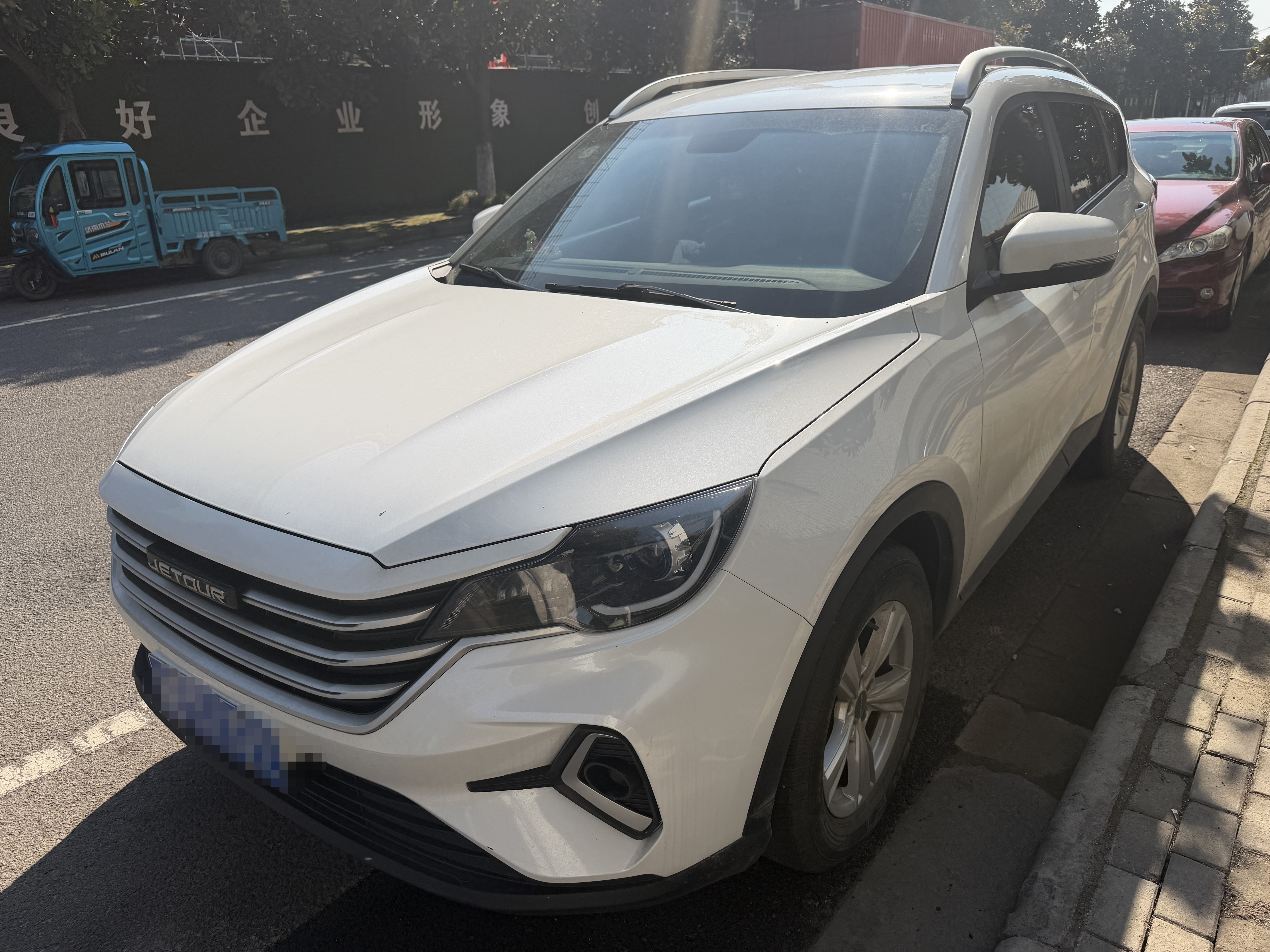 X70M 2021 car image 