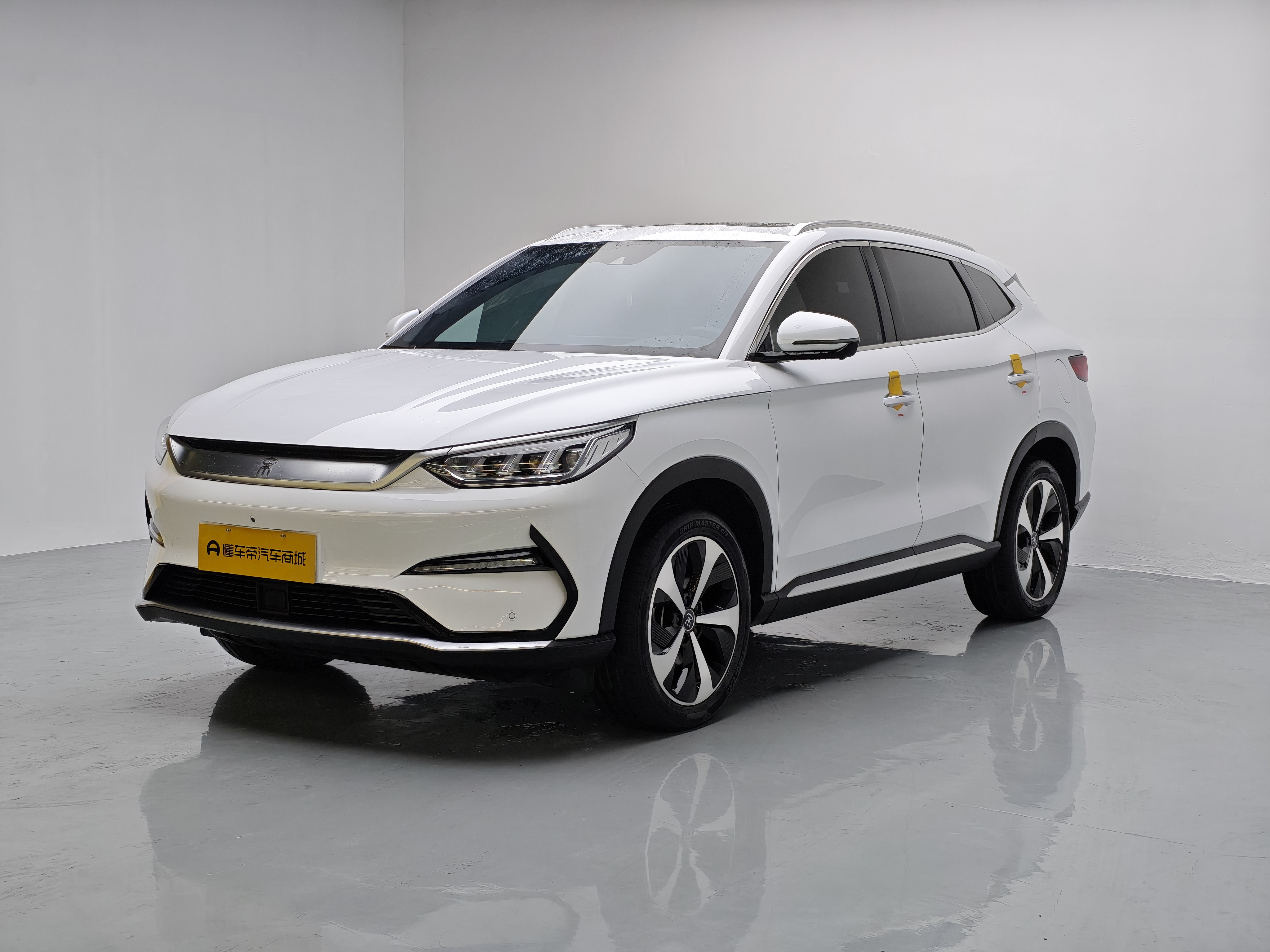 BYD Song Plus New Energy 2023 car image 