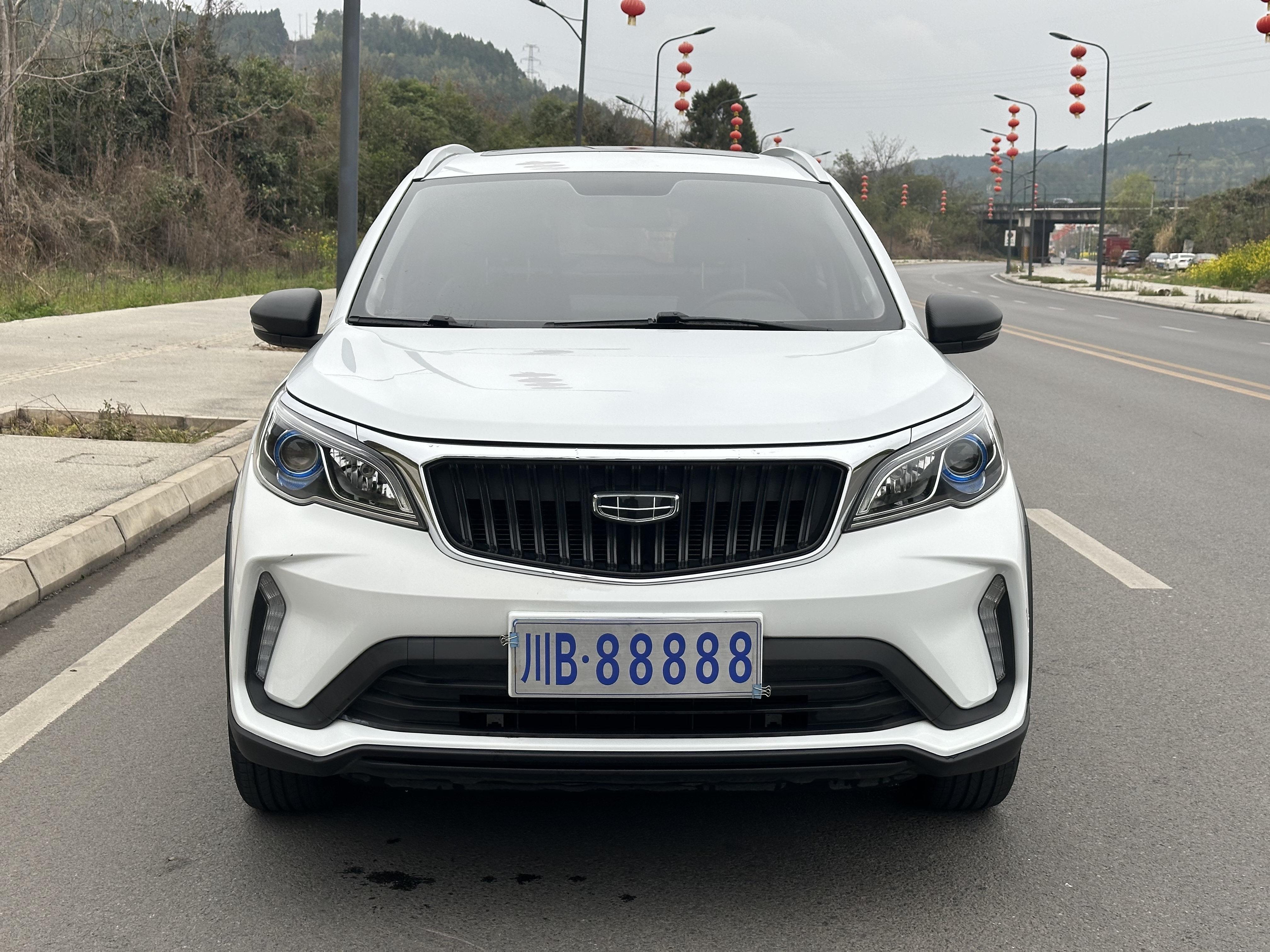 Vision X3 2021 immagine di auto 