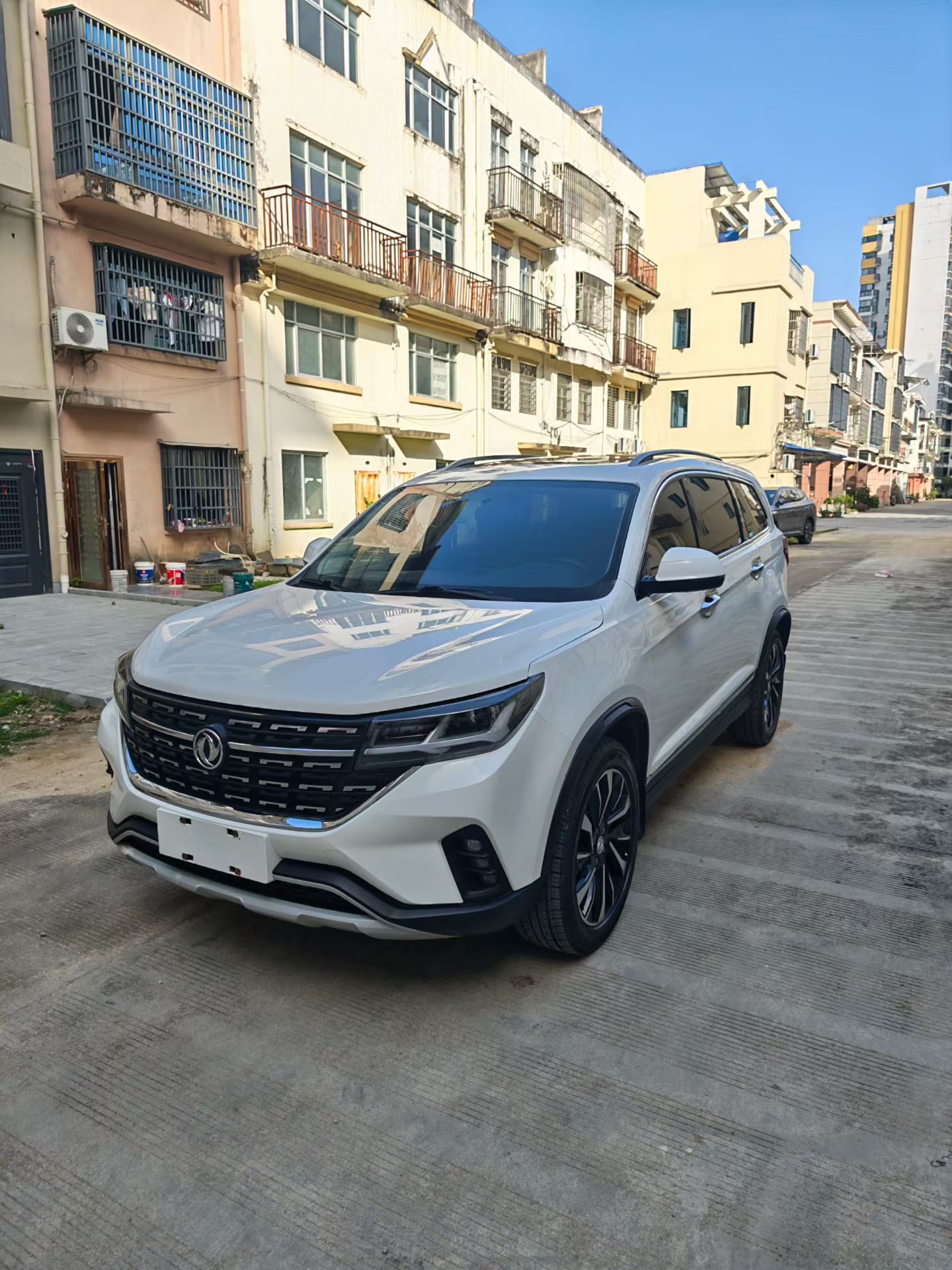 T5 L 2021 T5 L 2021 car image