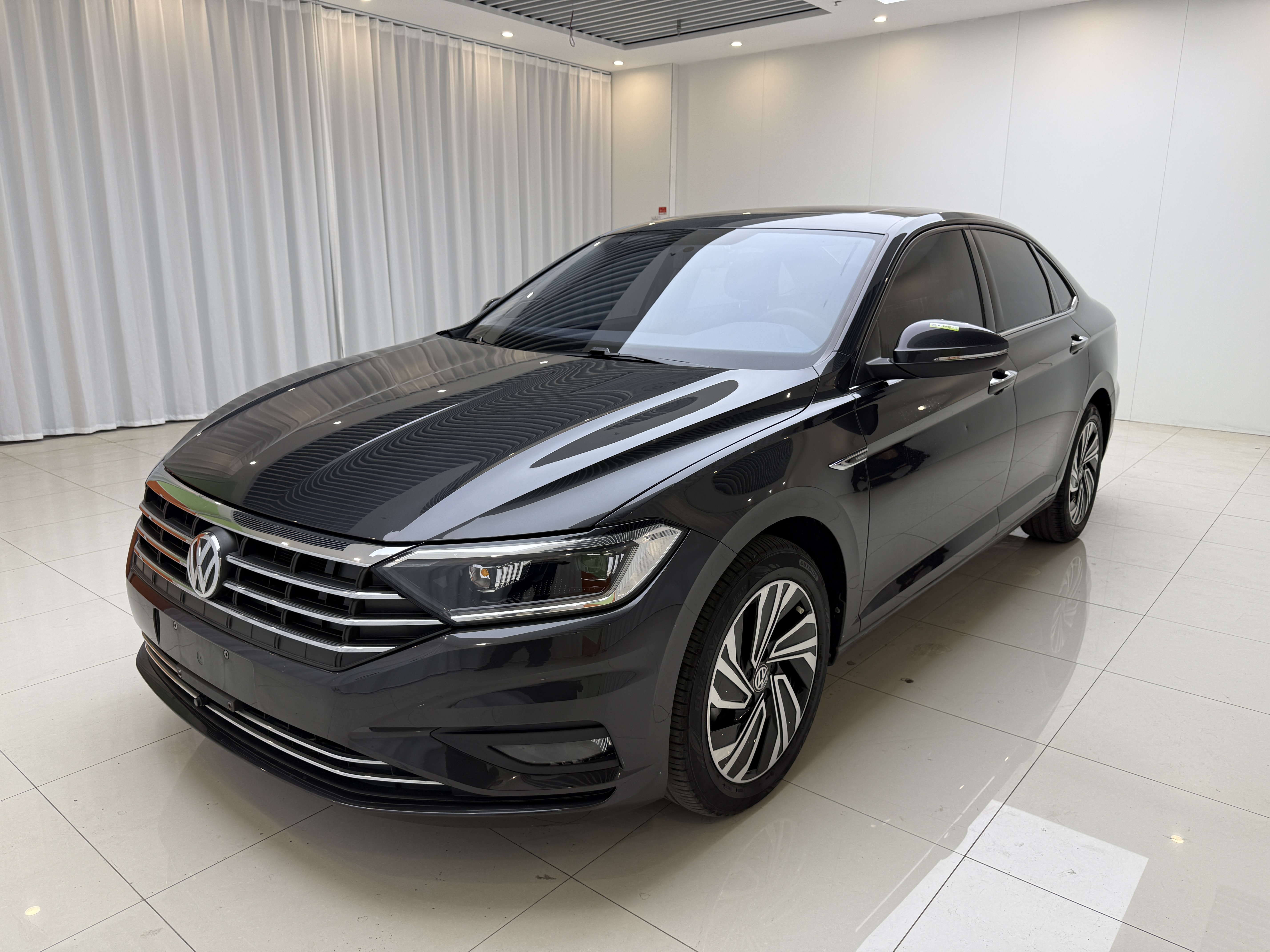 Volkswagen Sagitar 2022 صورة سيارة 