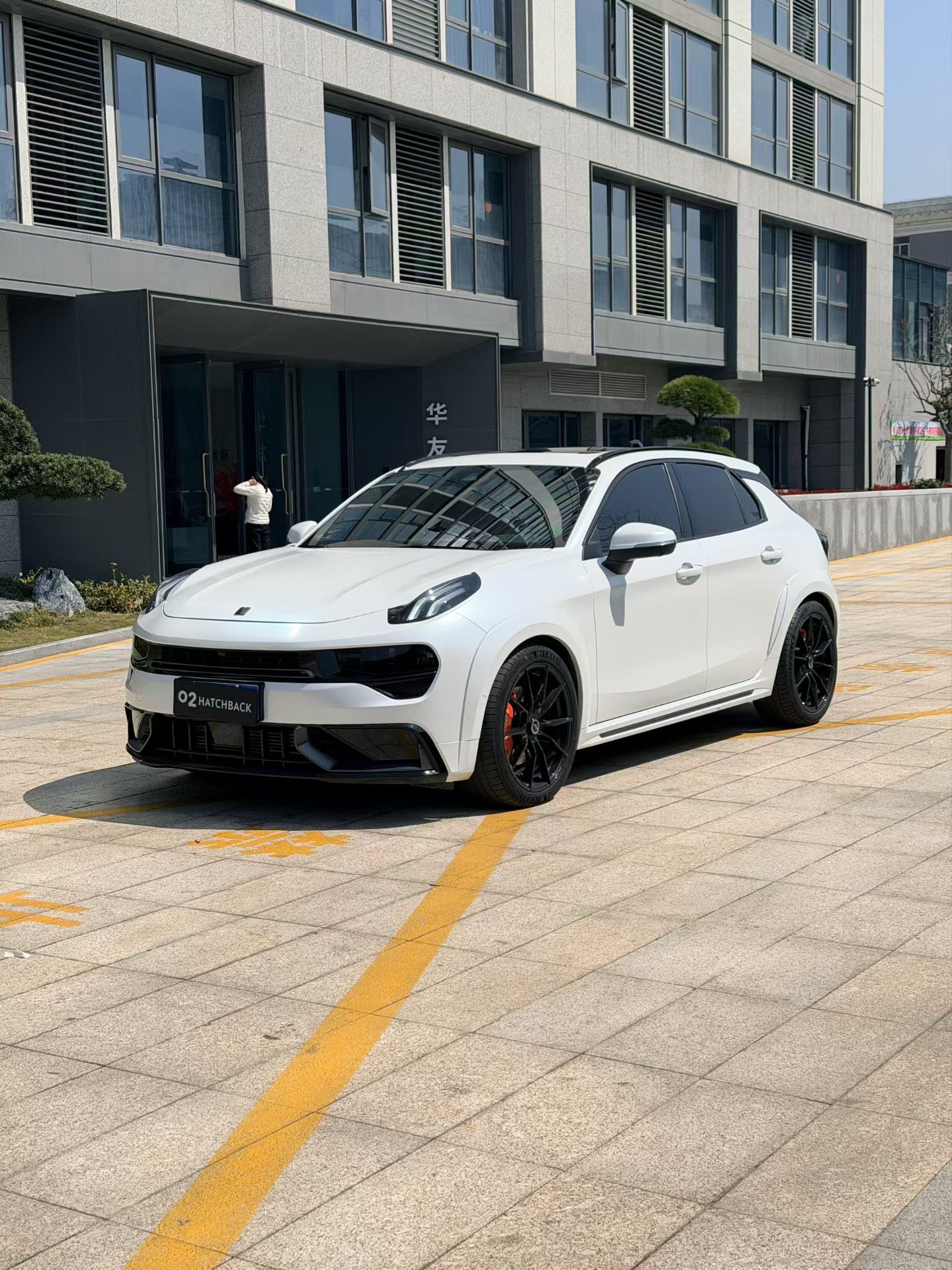 Lynk & Co 02 Hatchback 2021 Lynk & Co 02 Hatchback 2021 car image