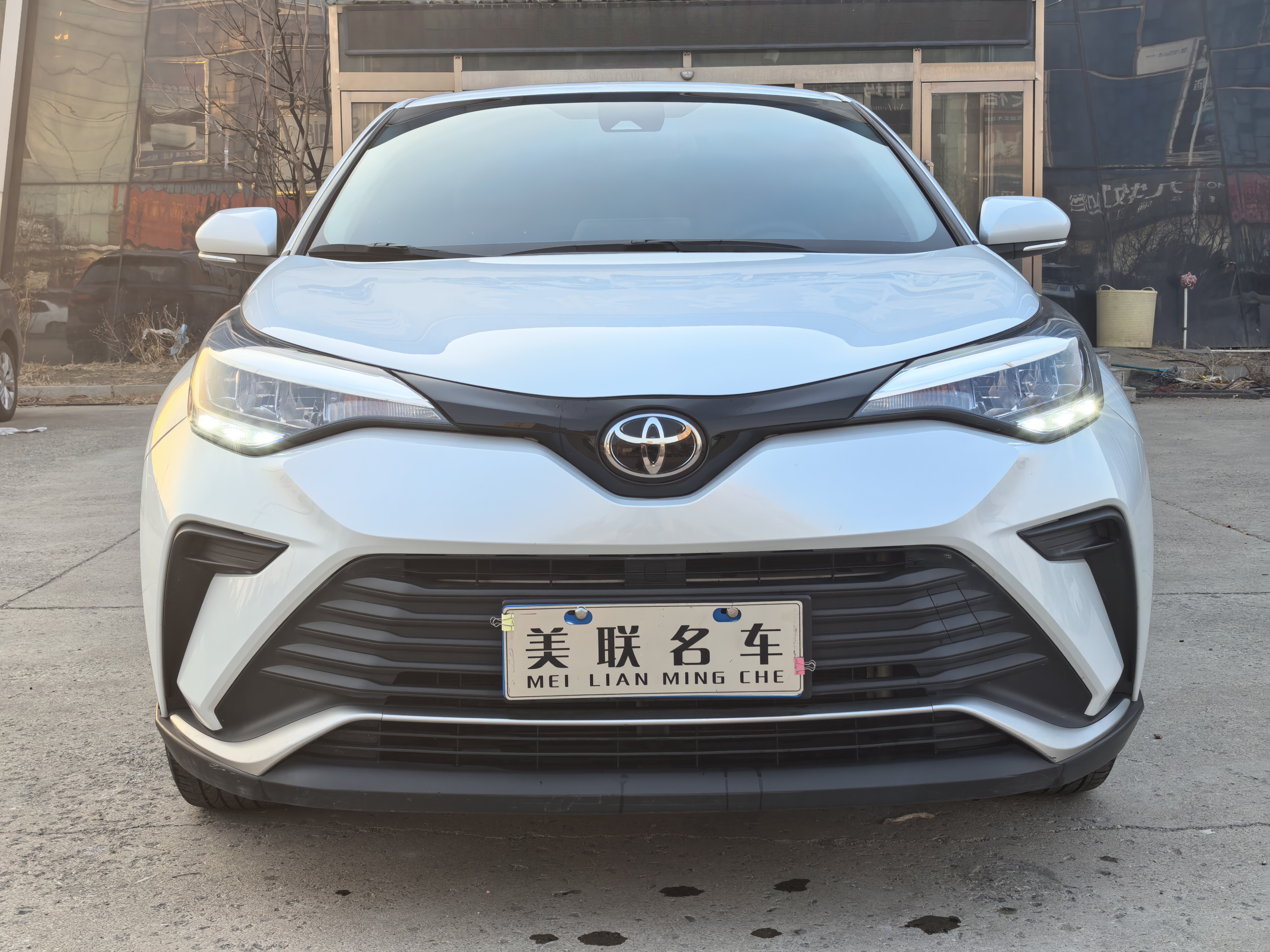 Toyota Izoa 2022 汽车图片 