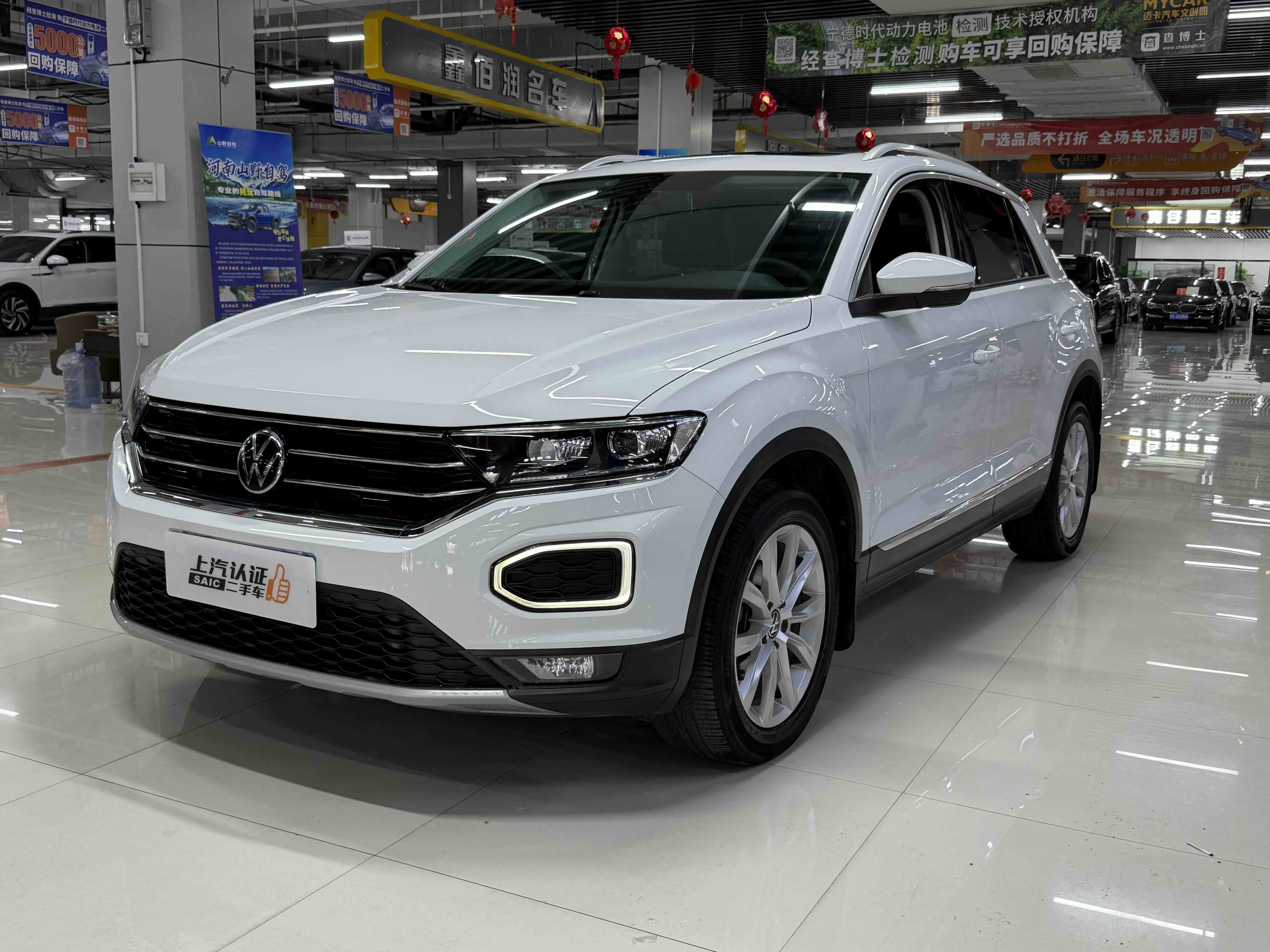 Volkswagen T-Roc 2022 Volkswagen T-Roc 2022 car image