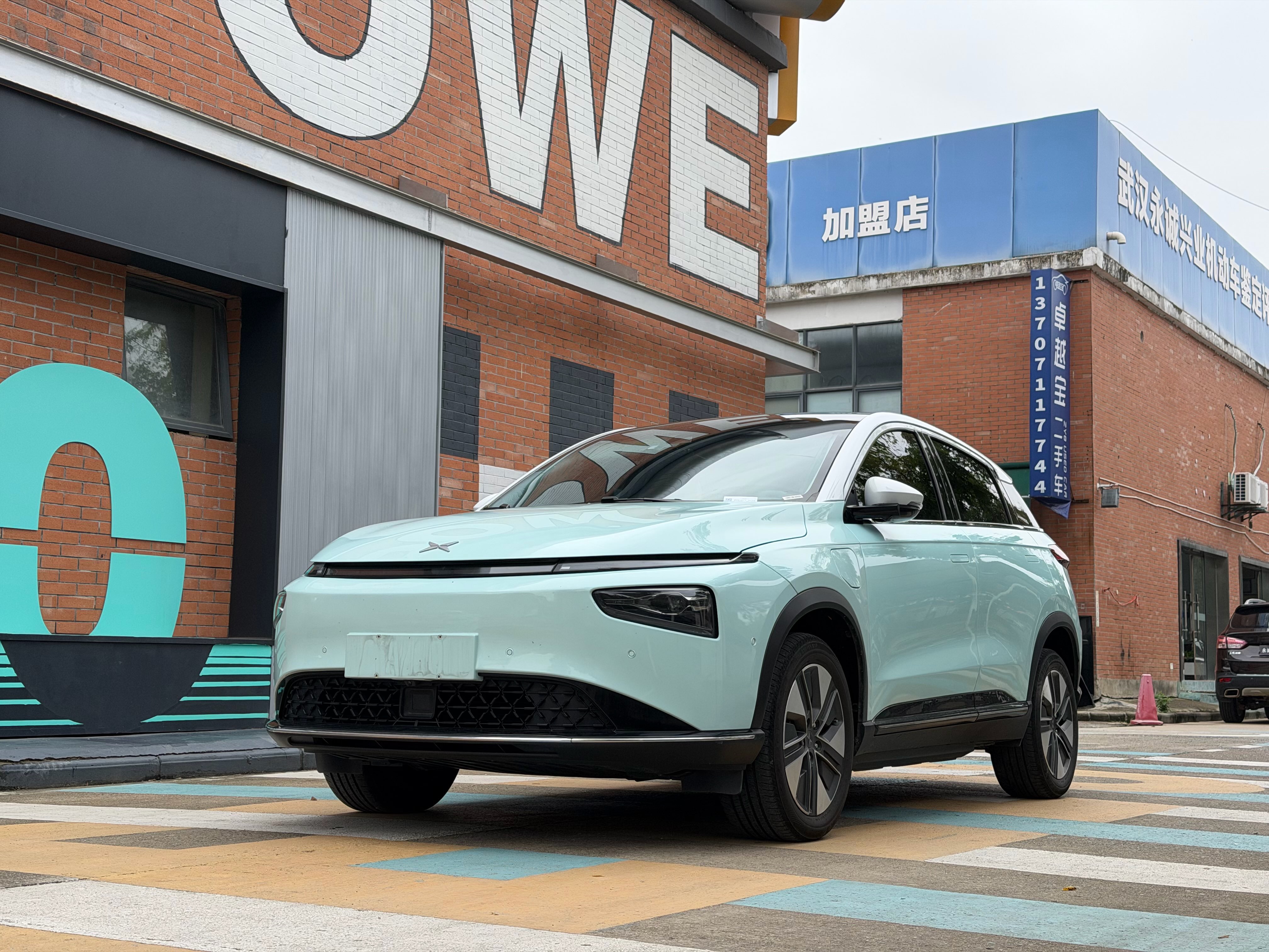 Xpeng 2022 汽车图片 