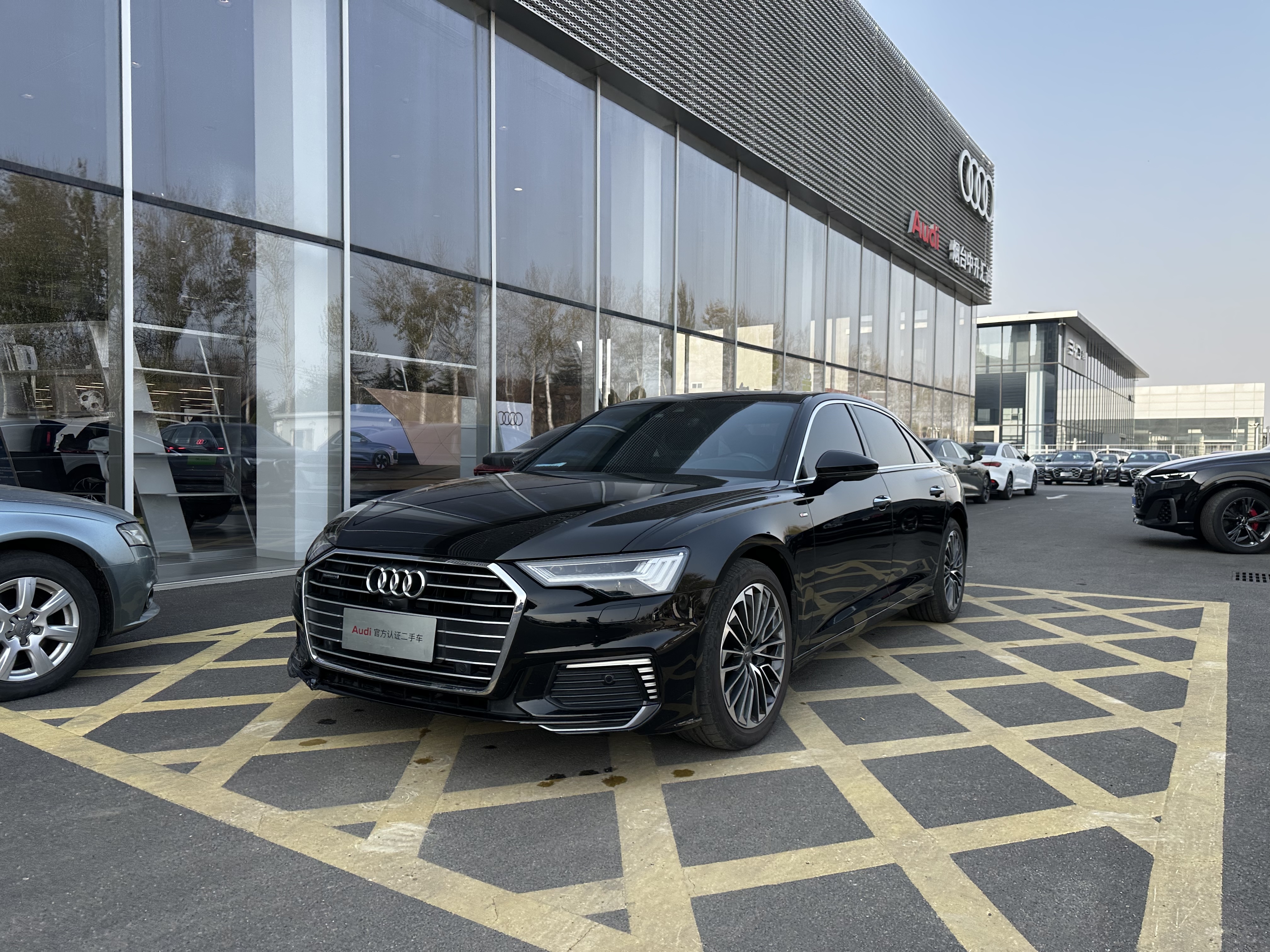 Audi 2021 car image 