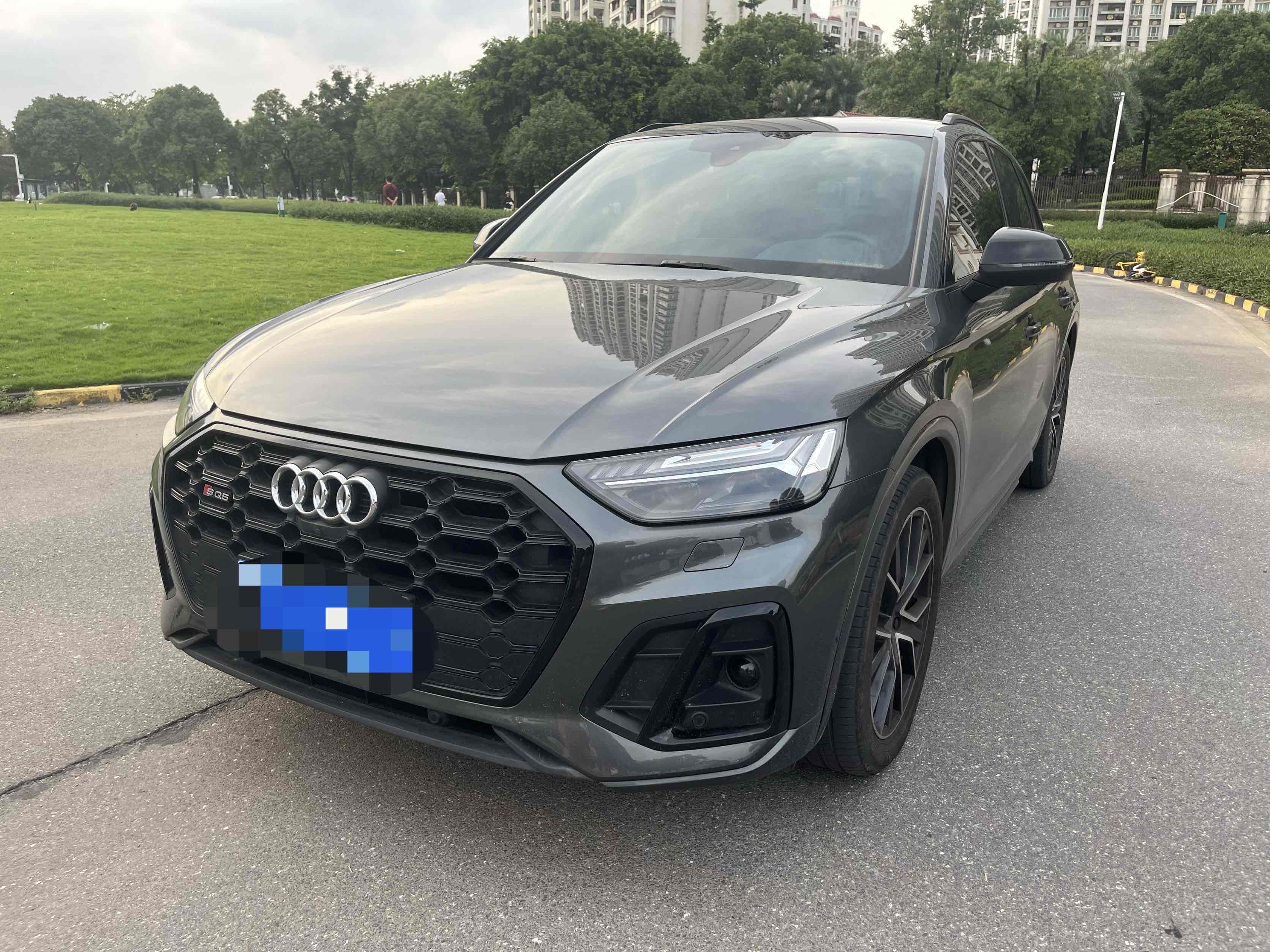 Audi SQ5 2023 imagen de coche 