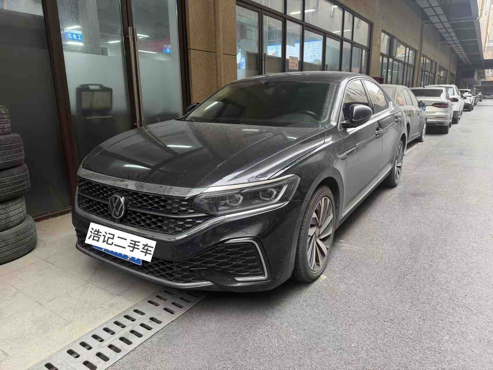 Volkswagen Passat 2021 car image 