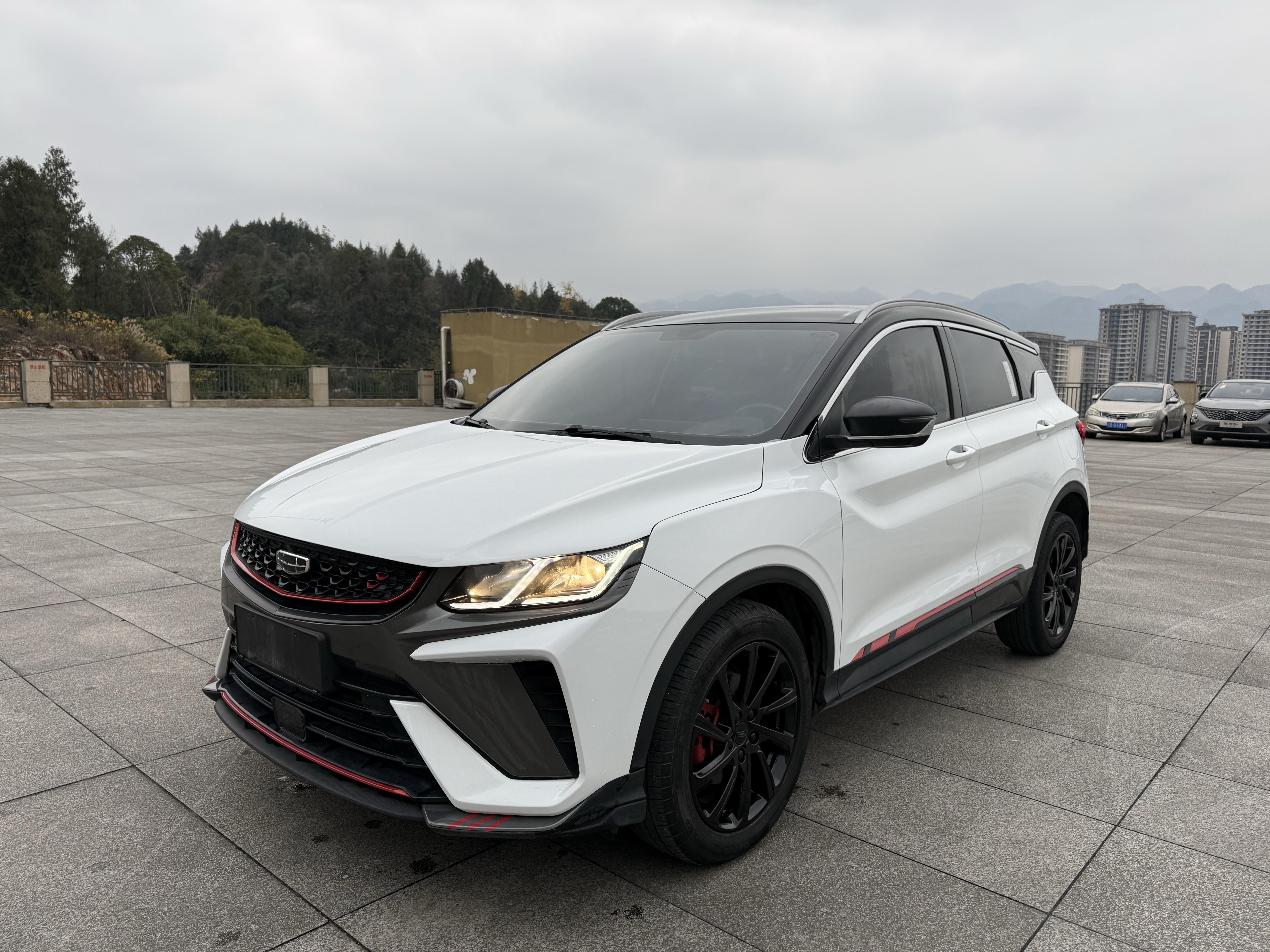 GEELY Coolray 2022 GEELY Coolray 2022 car image