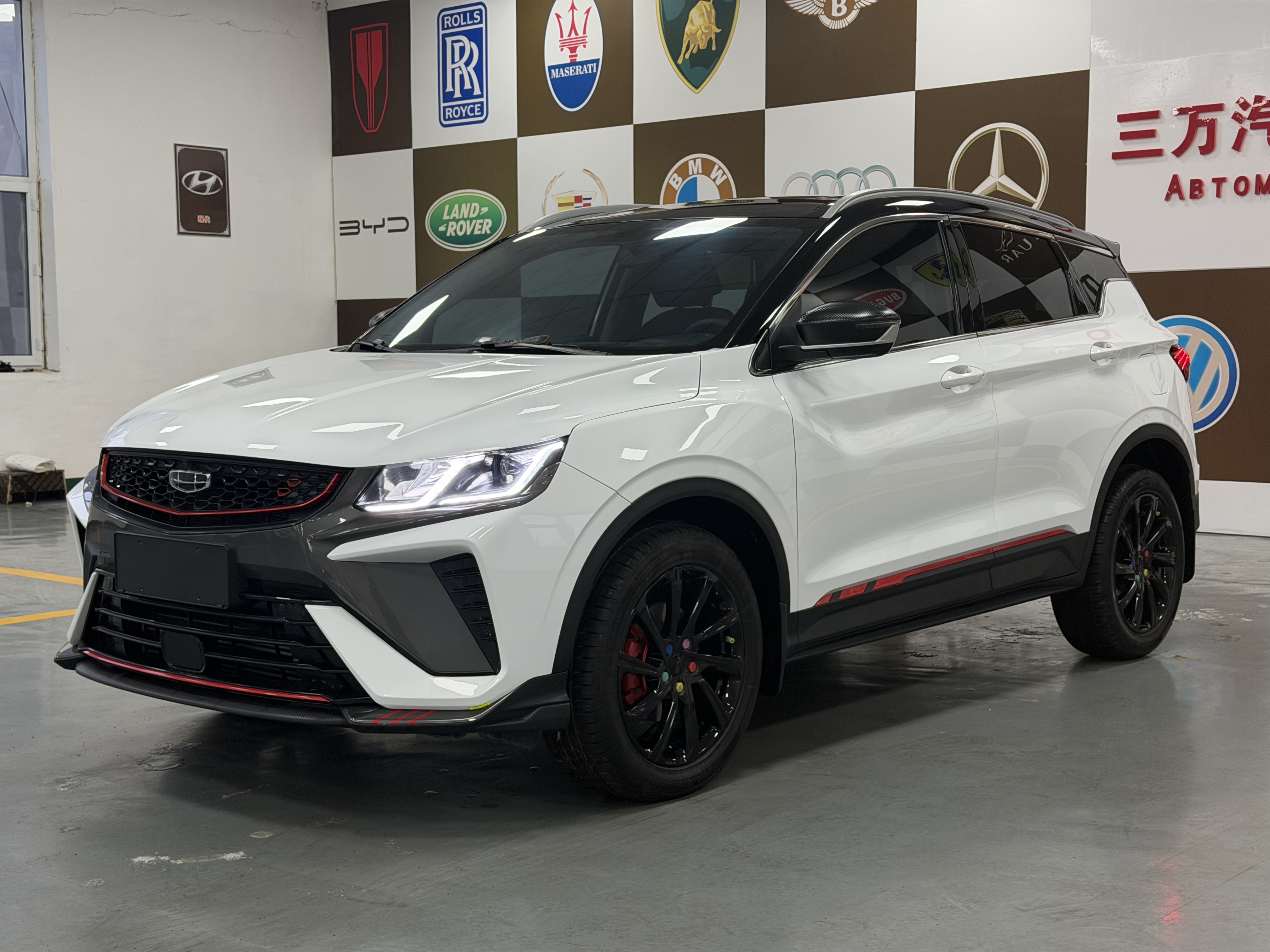 GEELY Coolray 2023 car image 