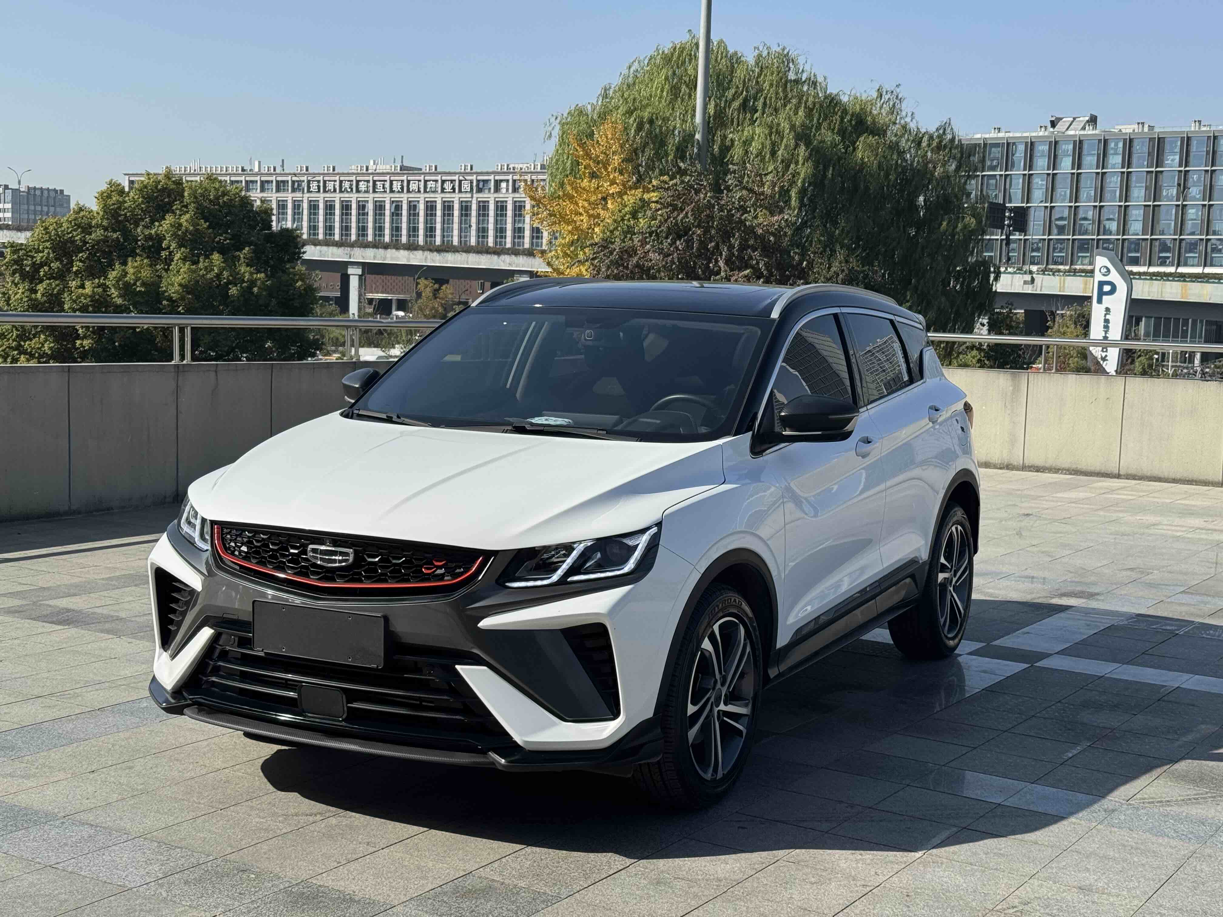 GEELY Coolray 2021 GEELY Coolray 2021 car image