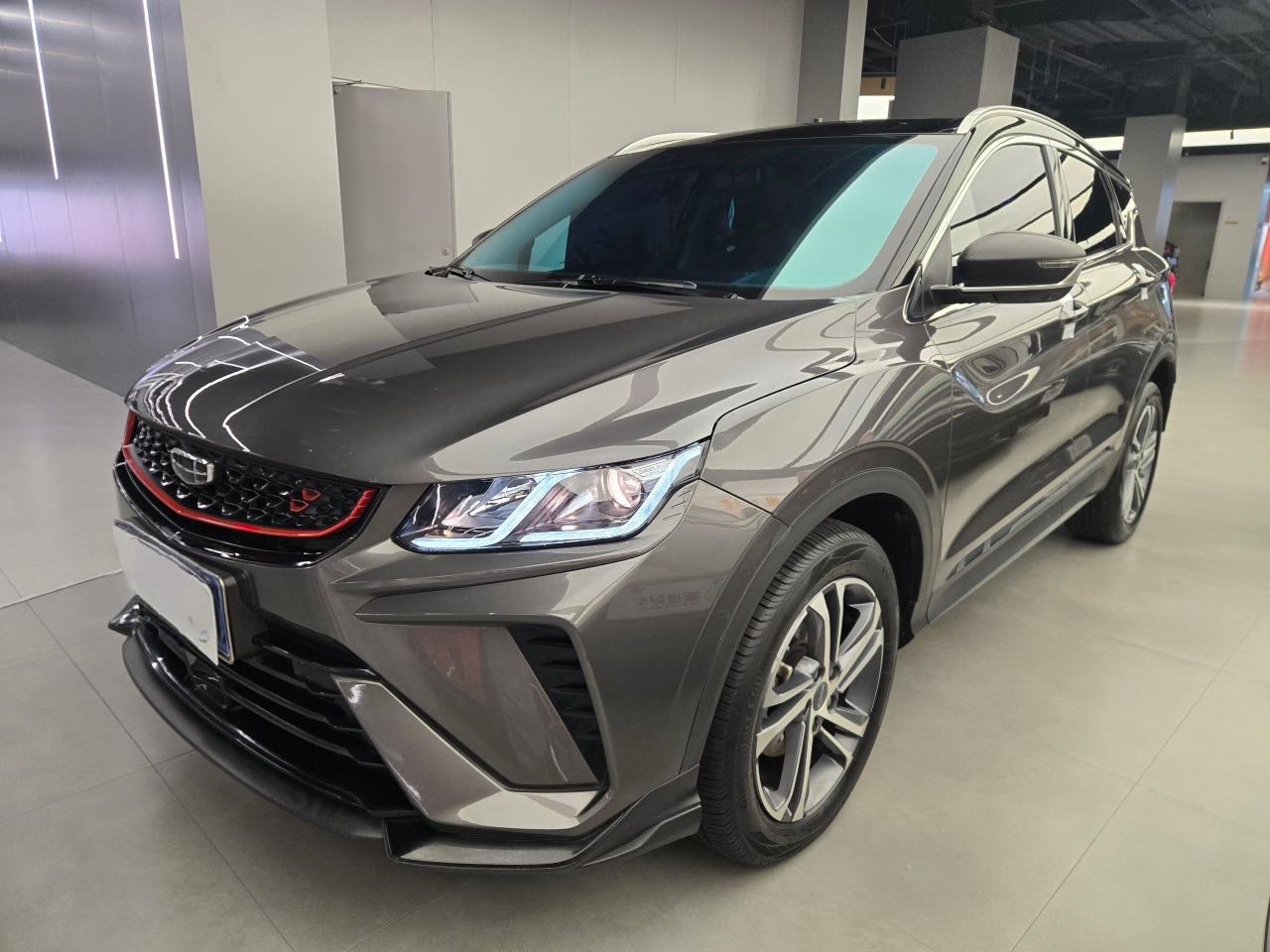 GEELY Coolray 2021 car image 