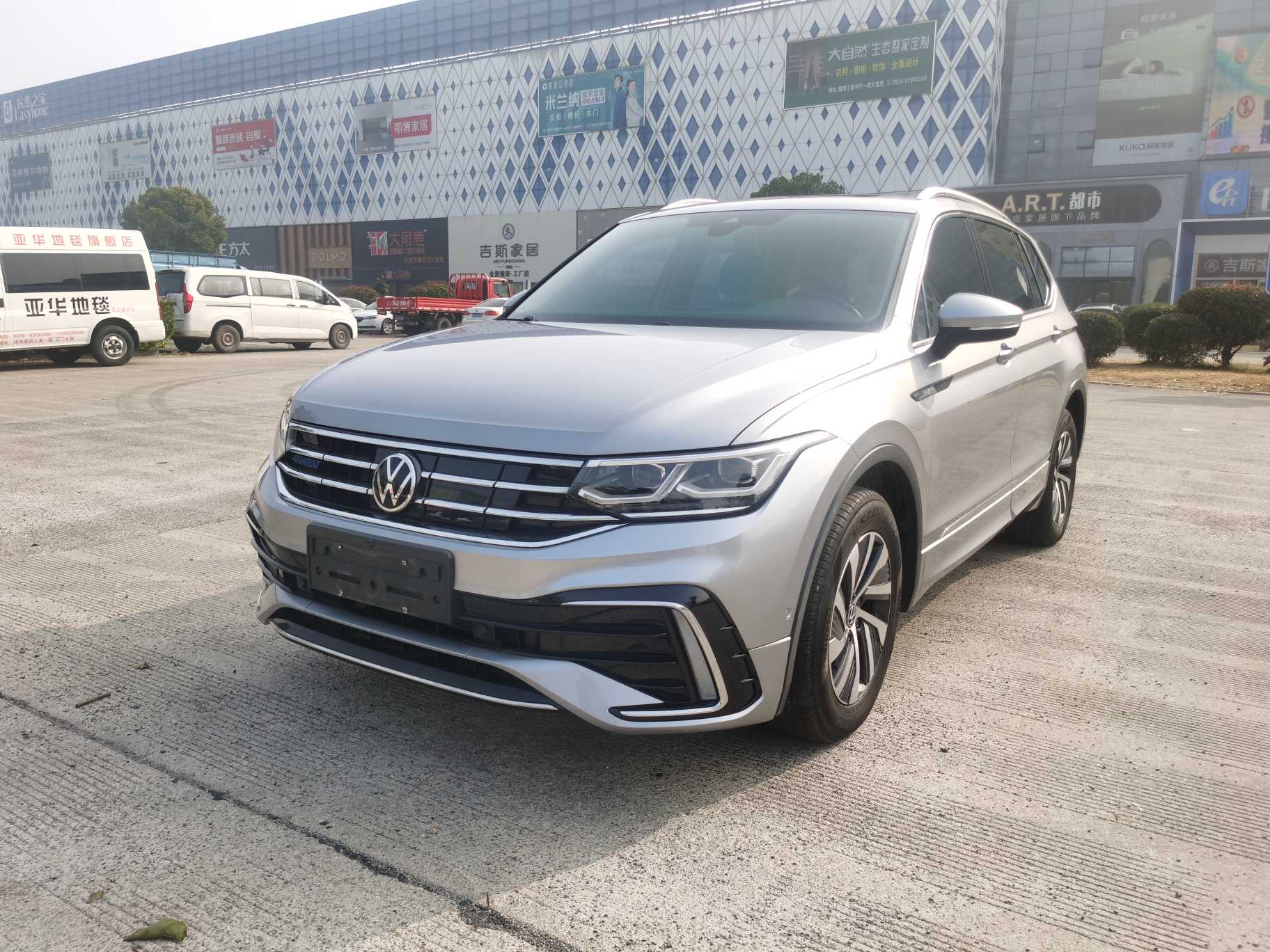 Volkswagen Tiguan L New Energy 2022 изображение автомобиля 