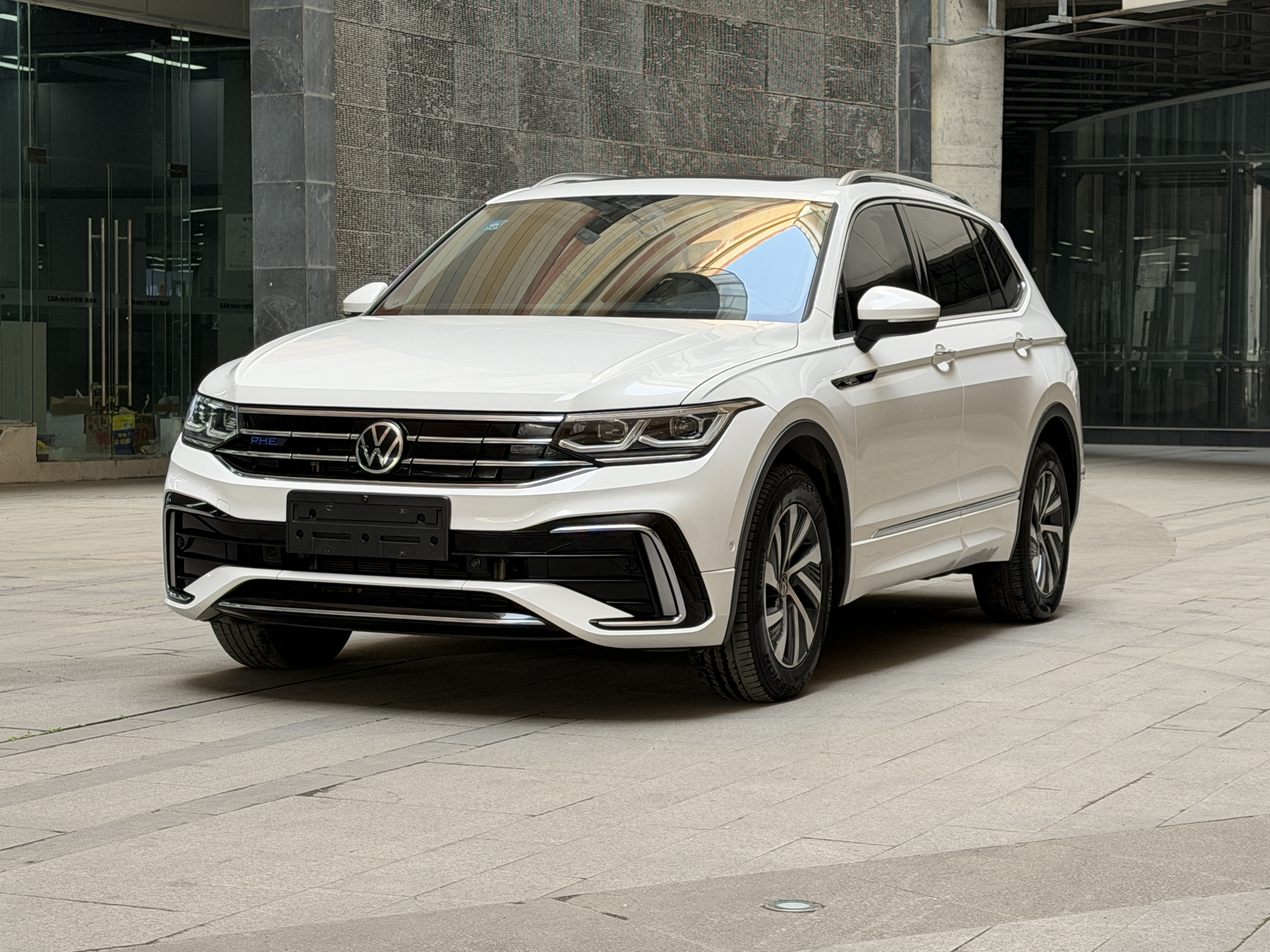 Volkswagen Tiguan L New Energy 2022 car image 