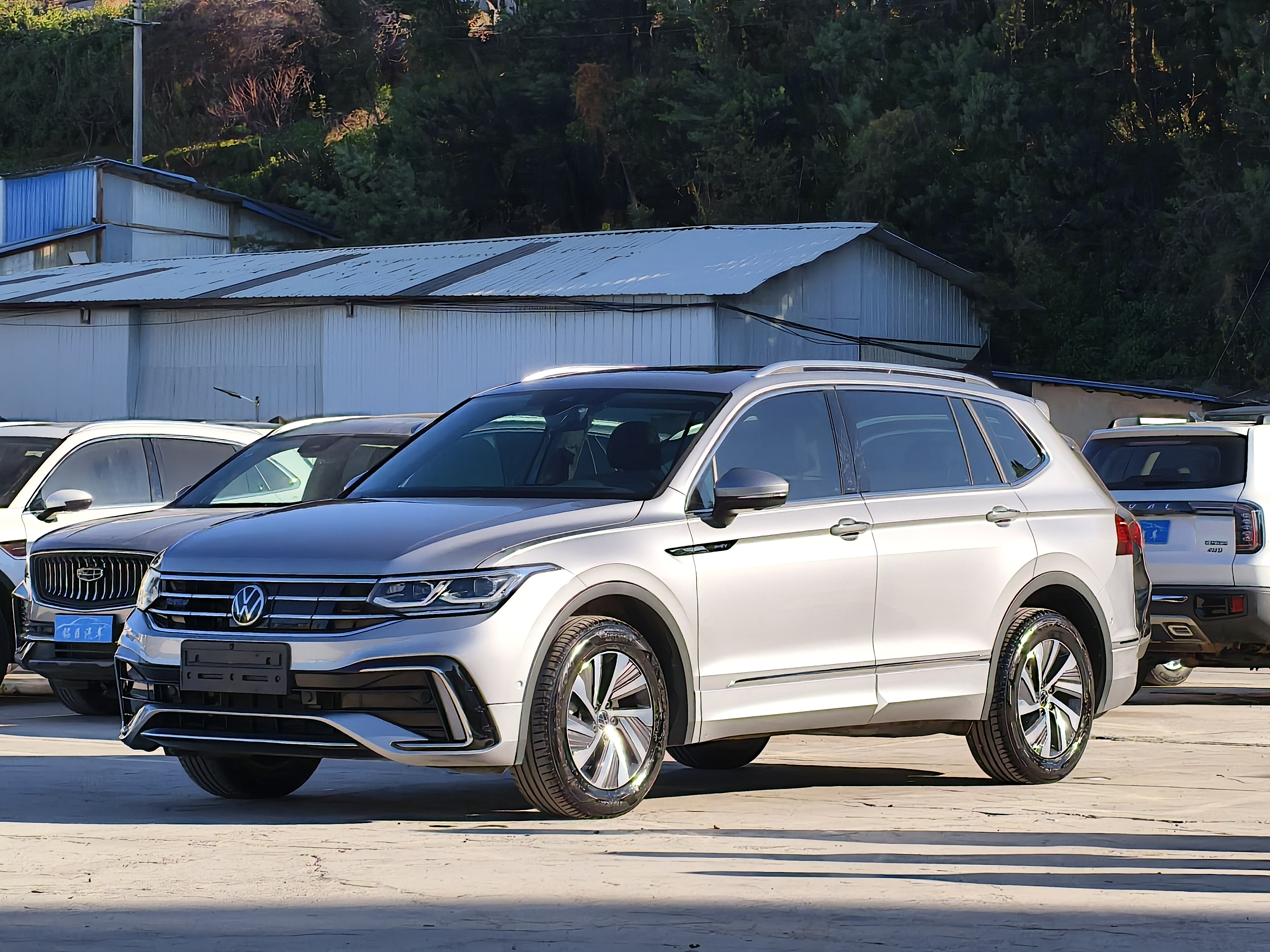 Volkswagen Tiguan L New Energy 2022 Volkswagen Tiguan L New Energy 2022 image de voiture