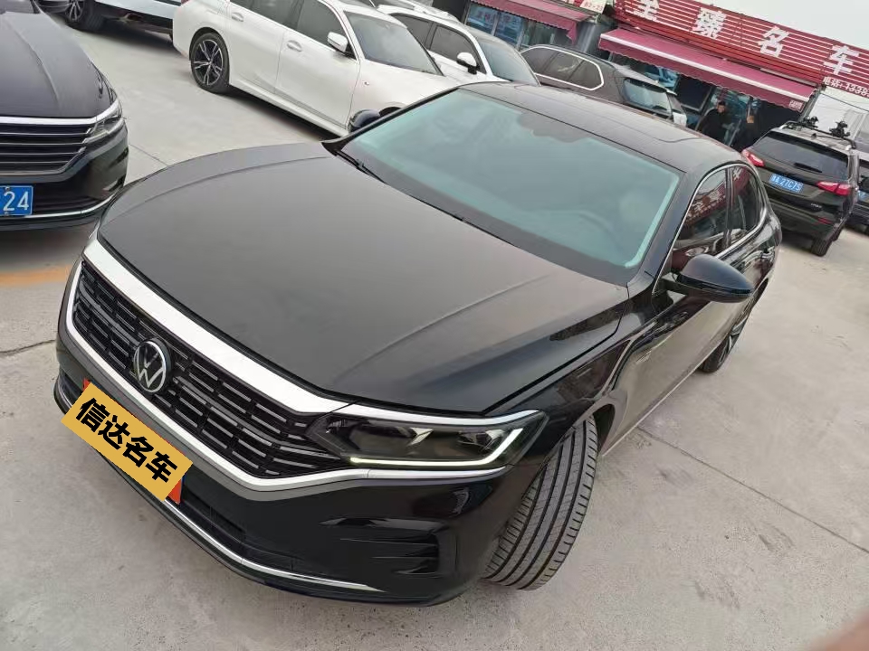 Volkswagen Passat 2022 صورة سيارة 