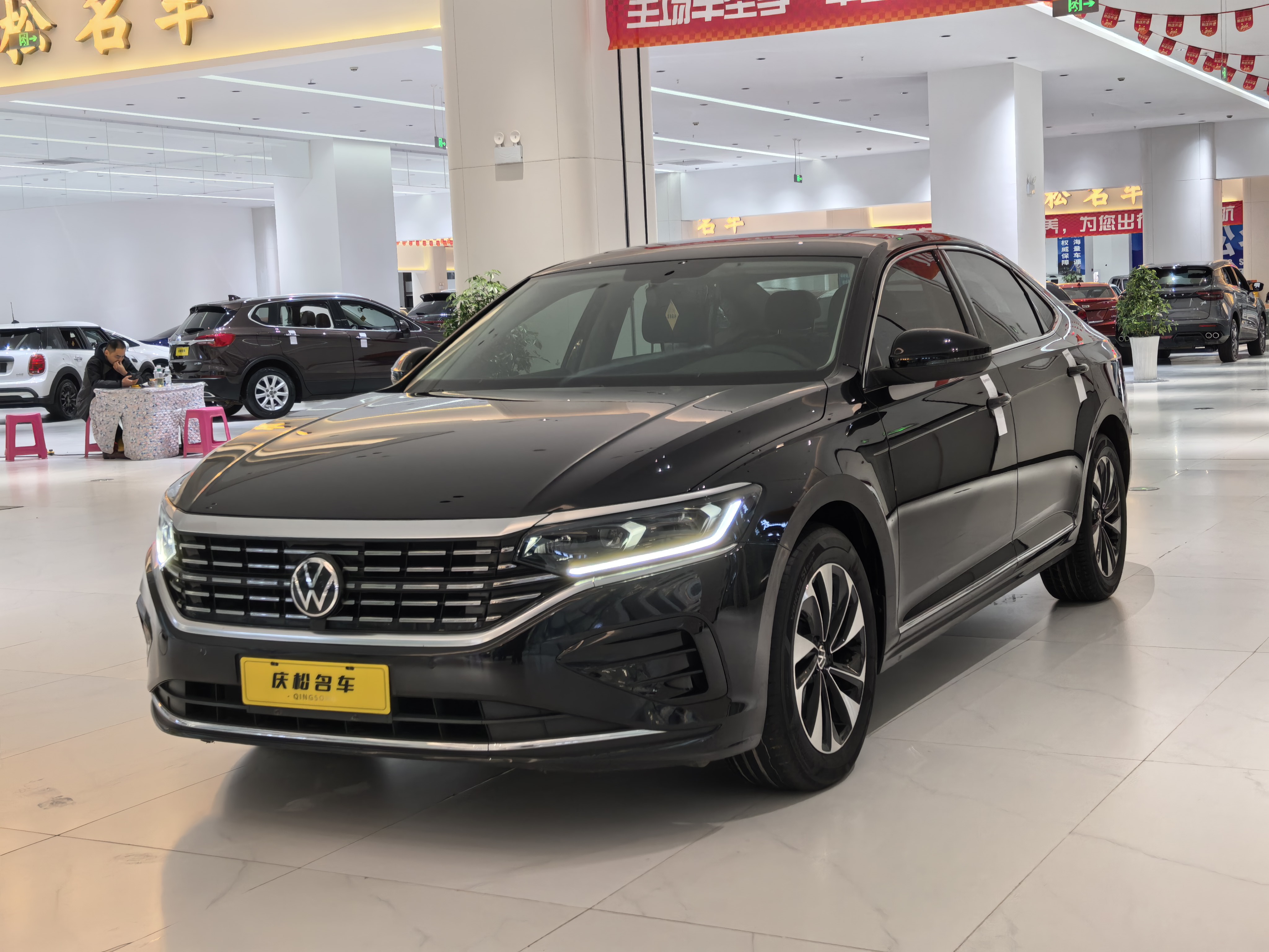 Volkswagen Passat 2021 car image 