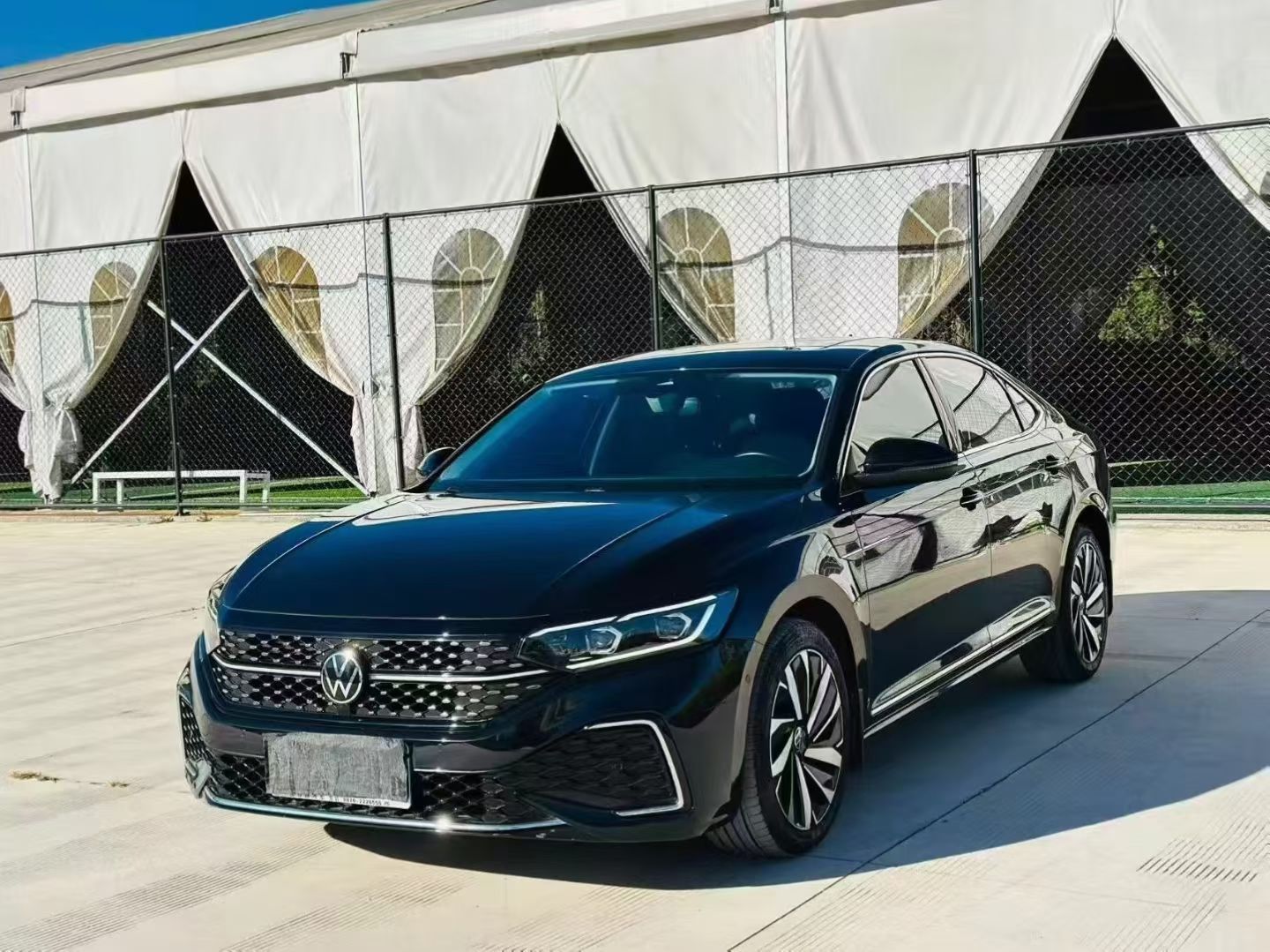Volkswagen Passat 2022 car image 