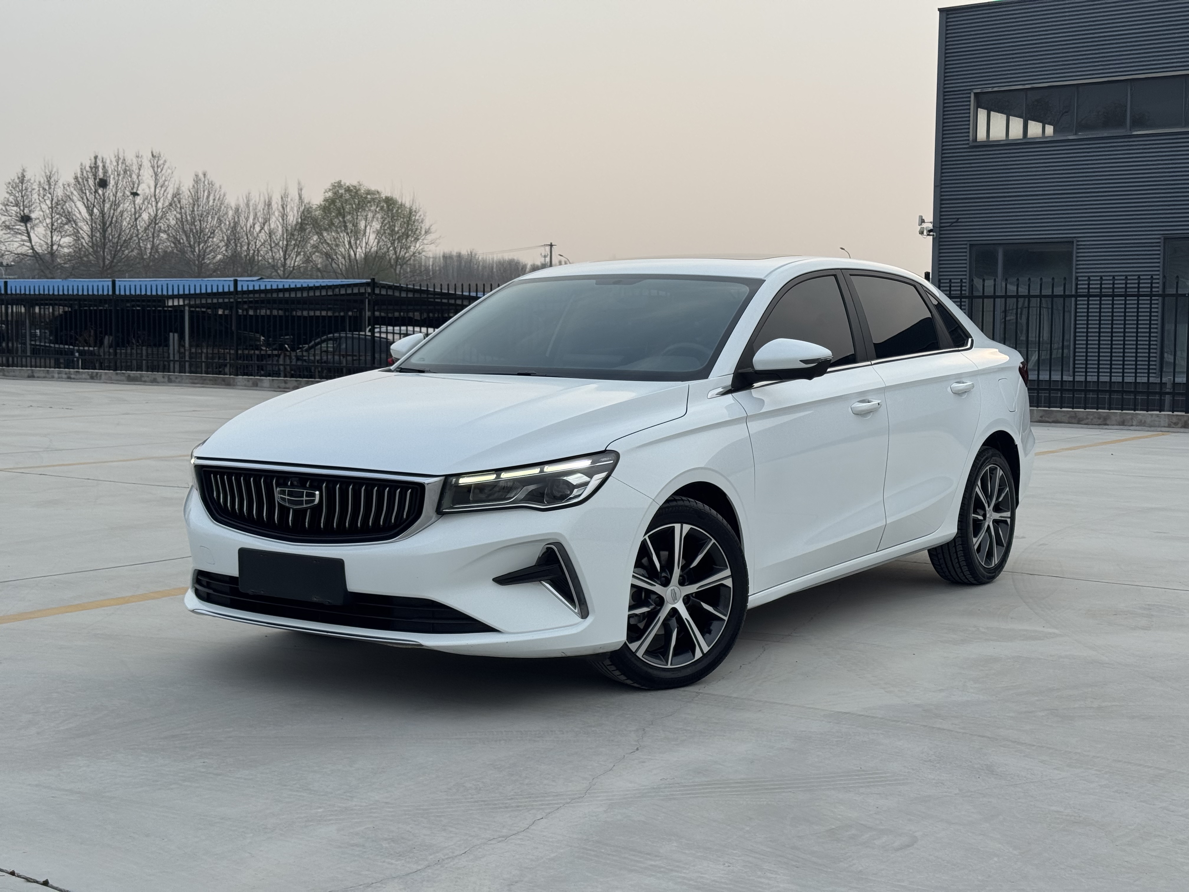GEELY Emgrand 2022 GEELY Emgrand 2022 car image