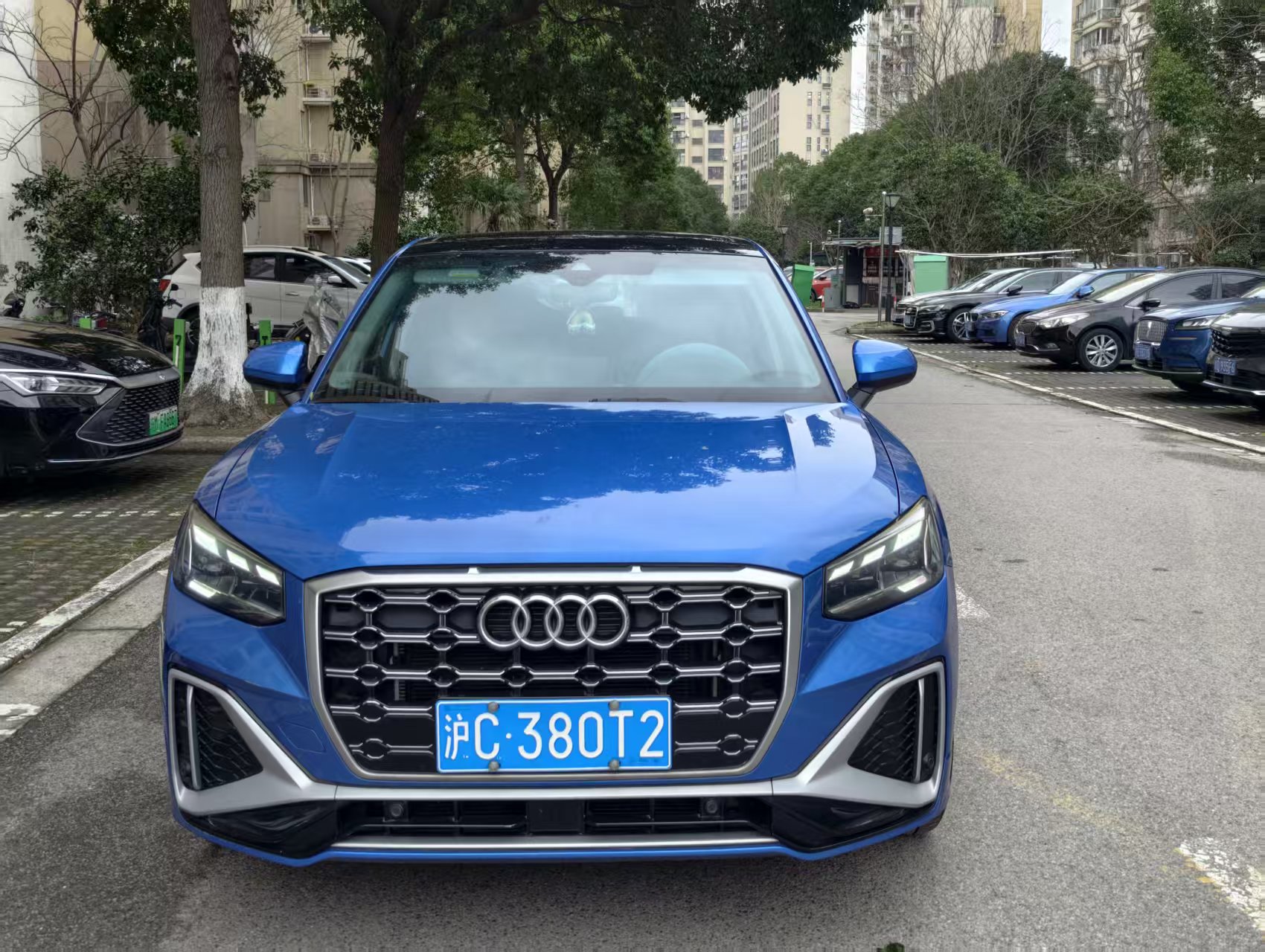 2022 immagine di auto 