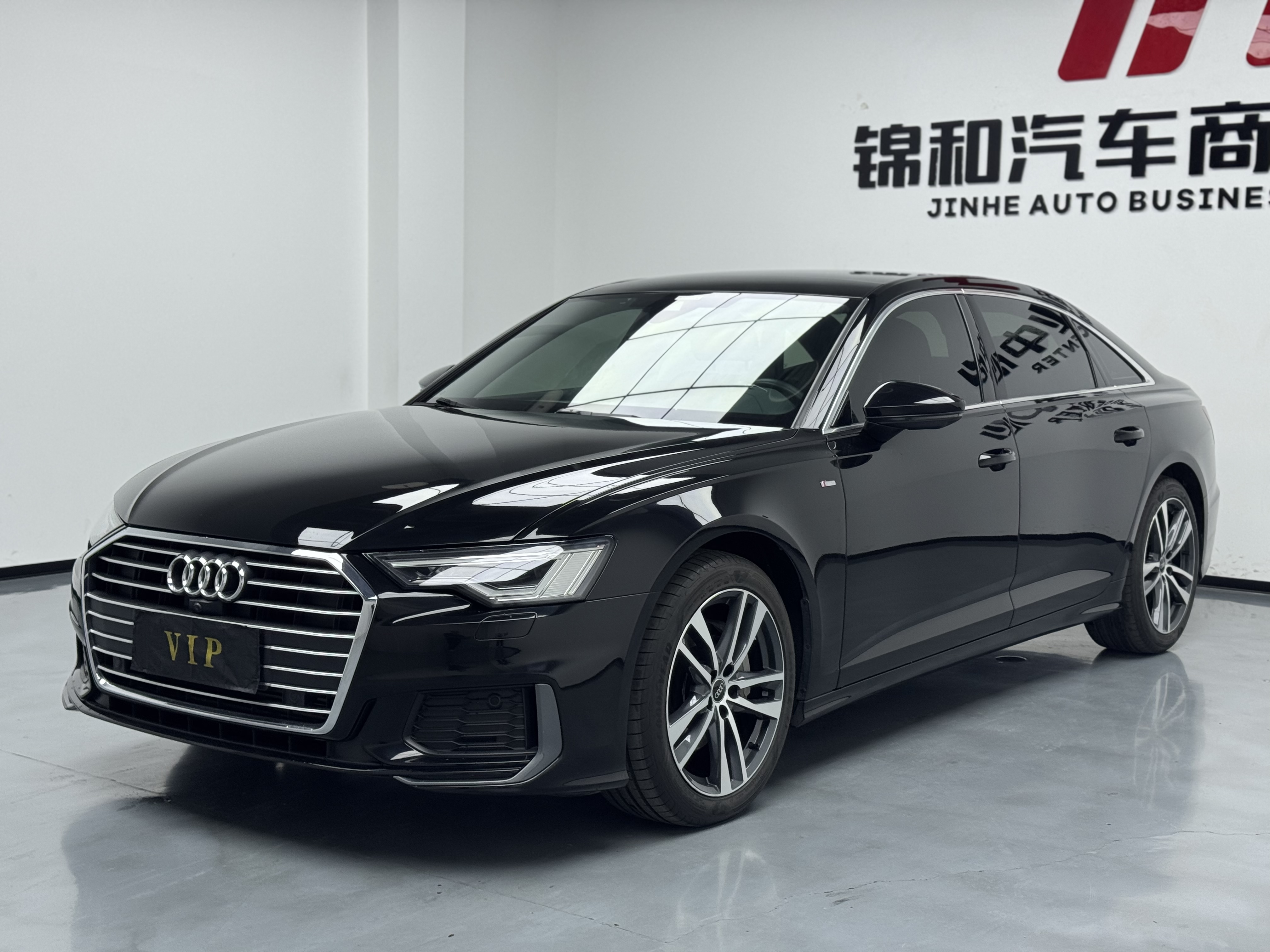 Audi A6L 2022 汽车图片 