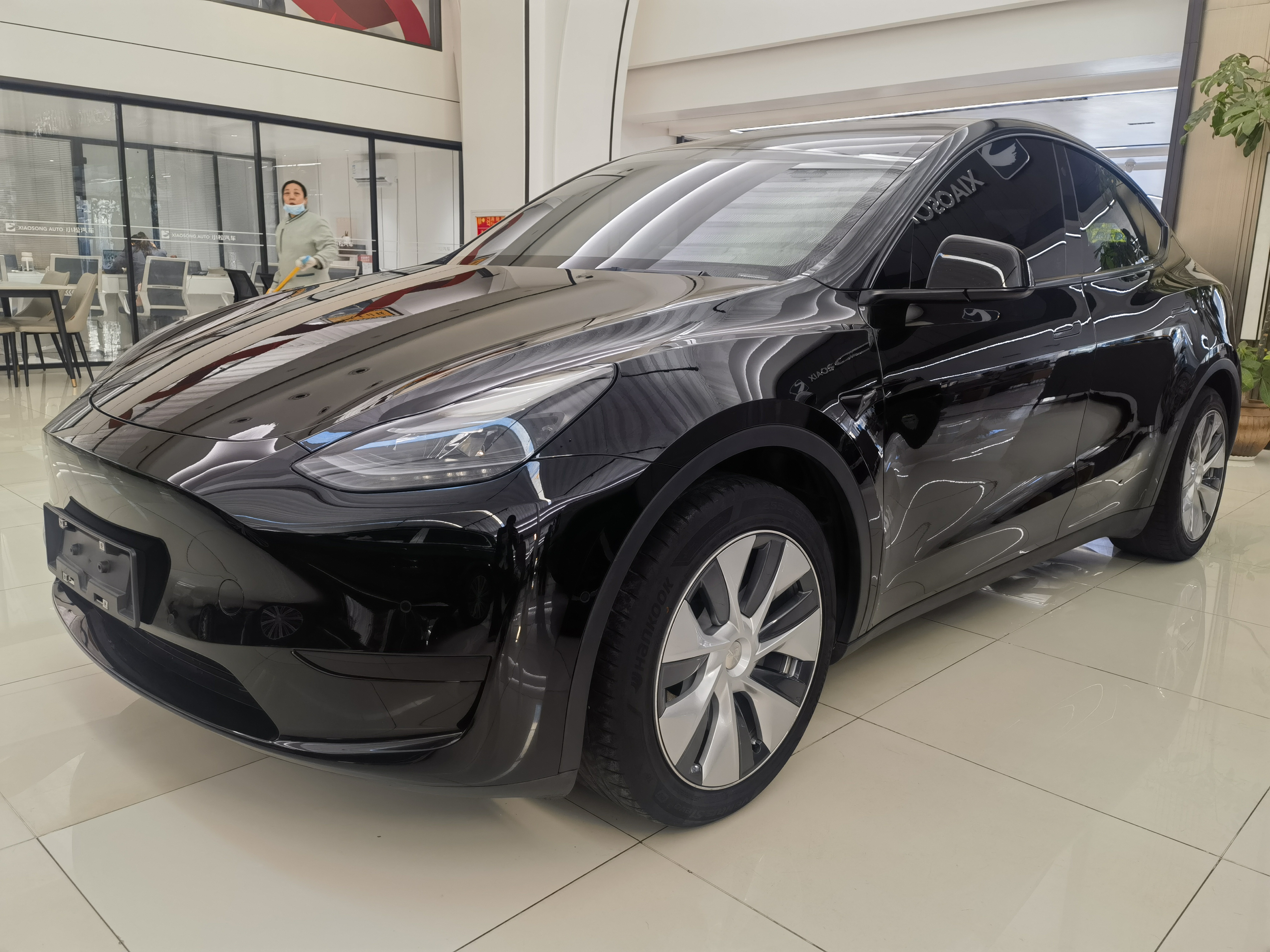 Tesla Model Y 2022 car image 