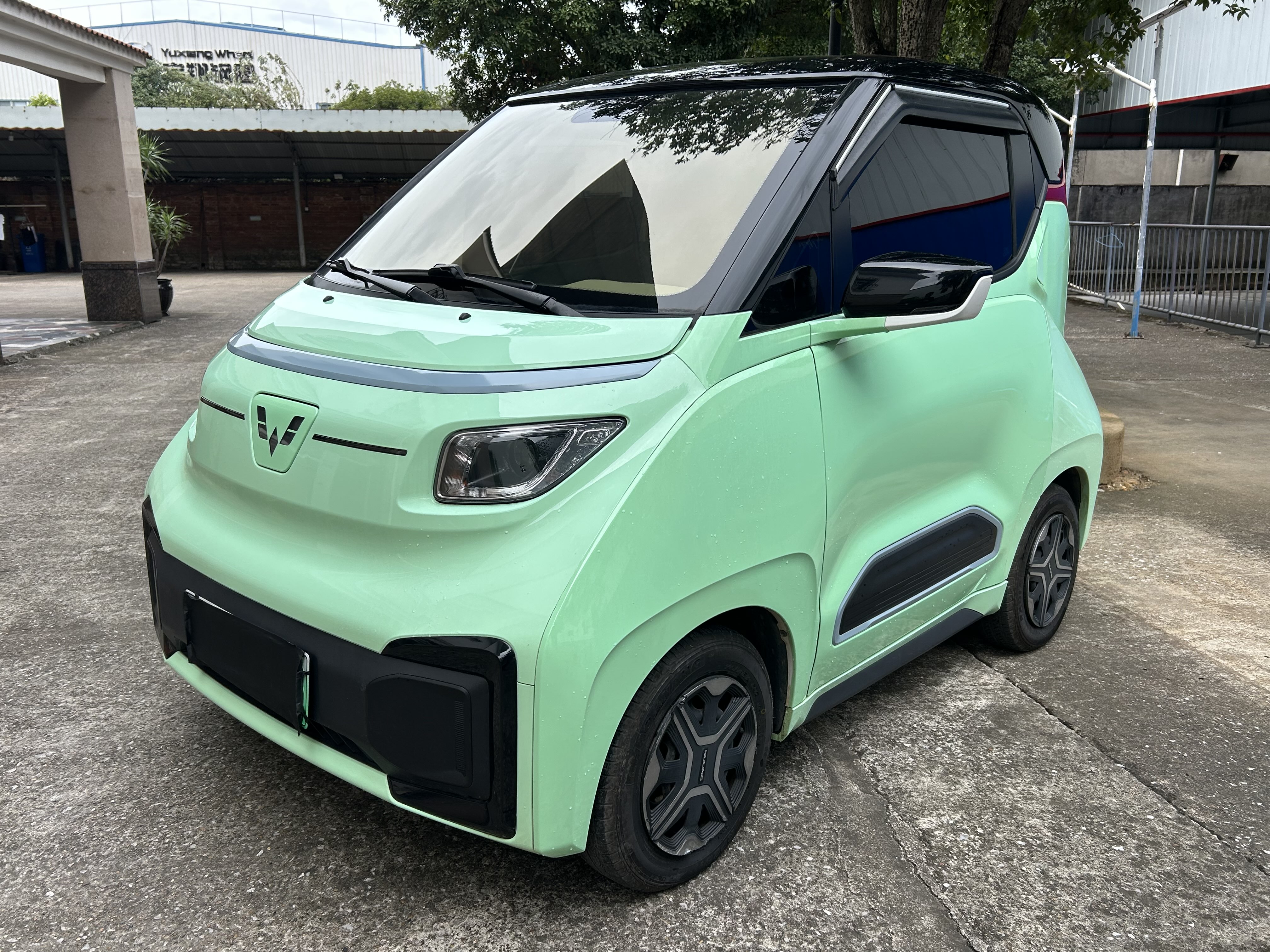 Wuling Nano EV 2022 car image 