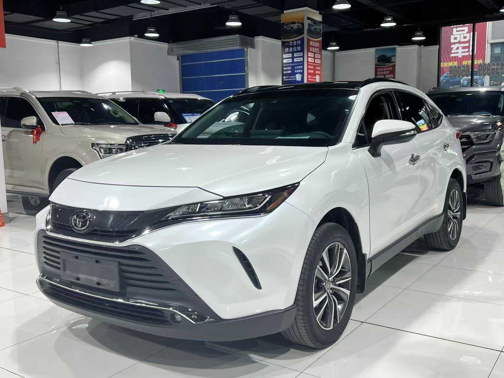 Toyota Harrier 2021 汽车图片 