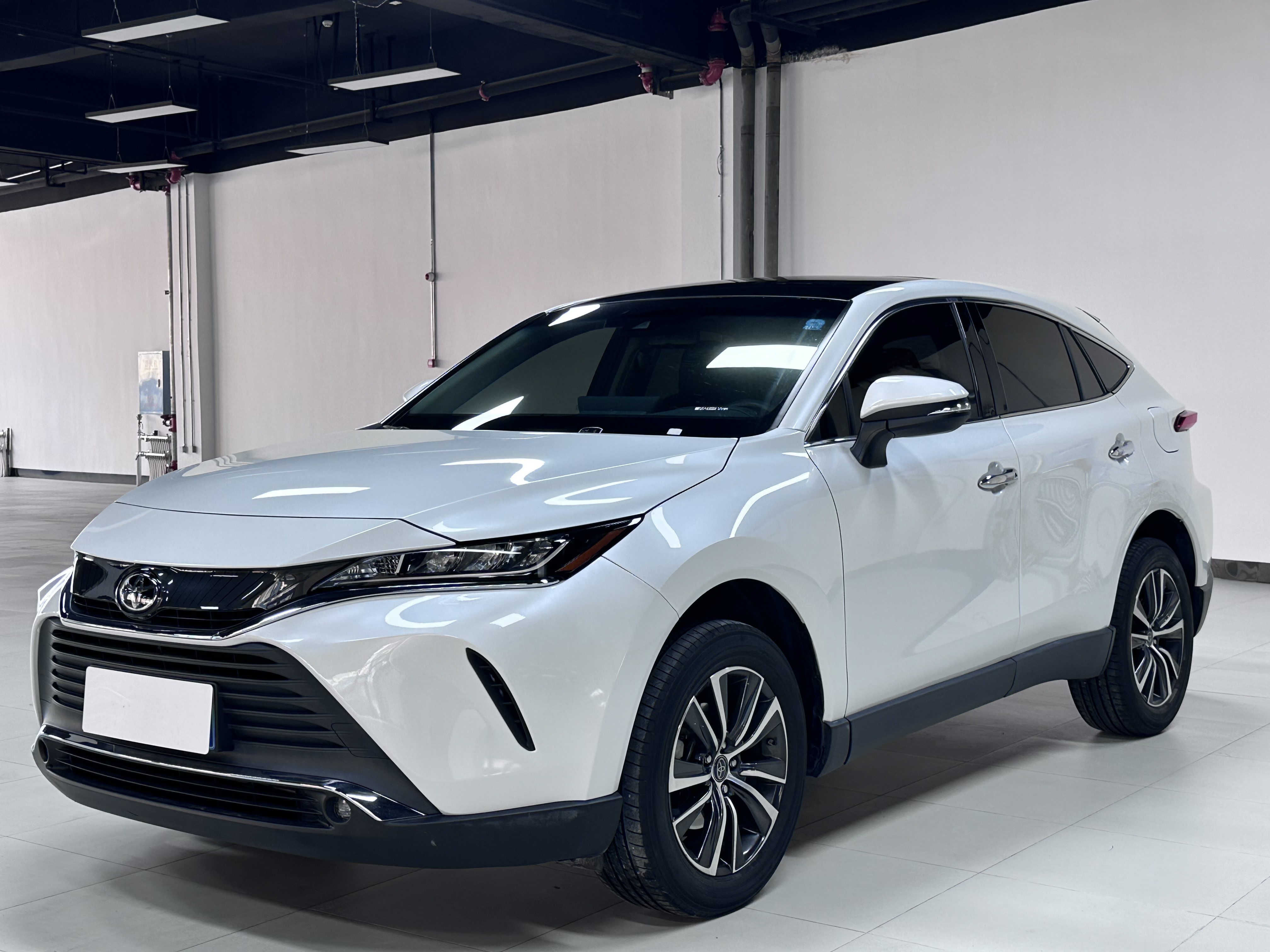 Toyota Harrier 2021 Toyota Harrier 2021 car image