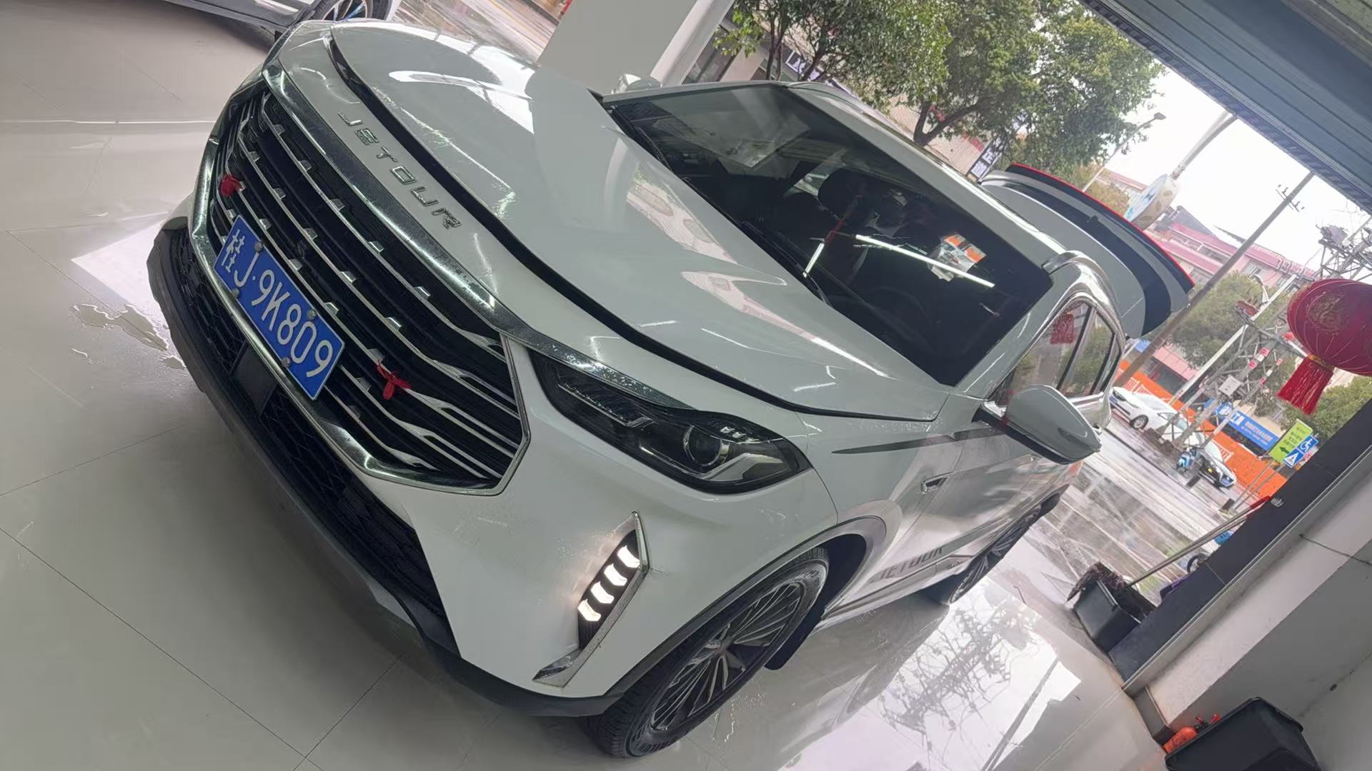 X70 PLUS 2021 car image 