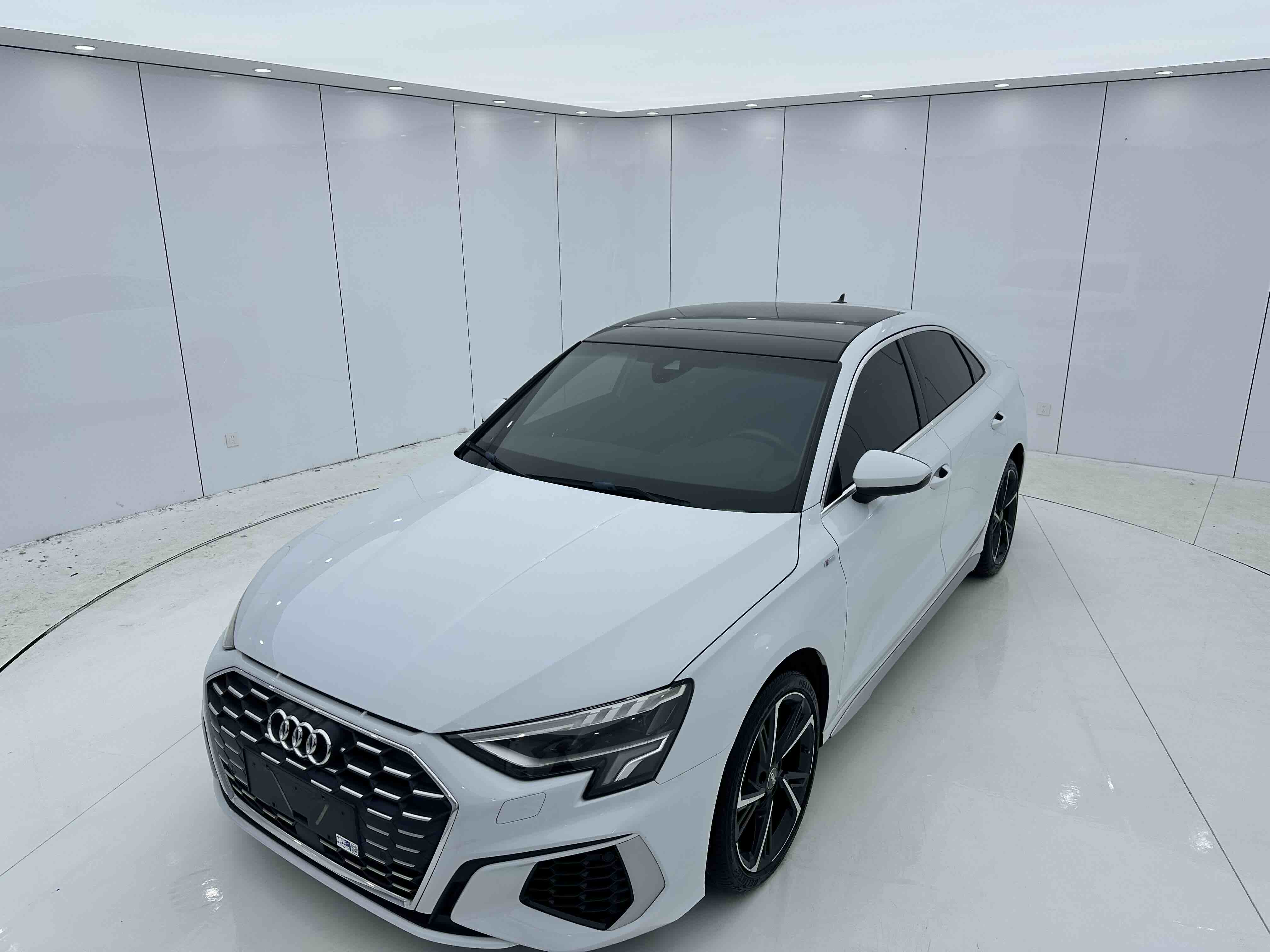 Audi A3 2021 car image 