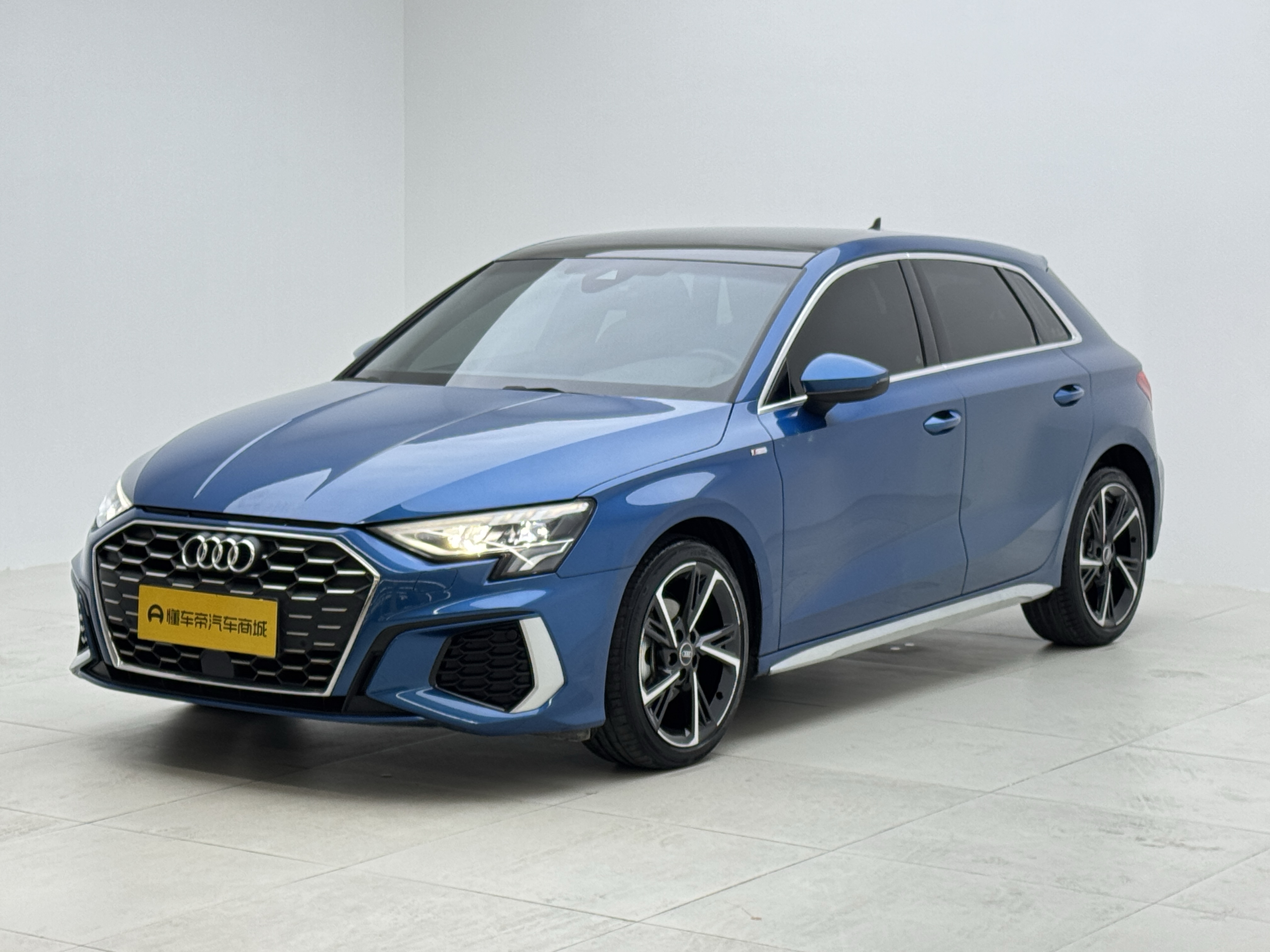 Audi A3 2023 car image 