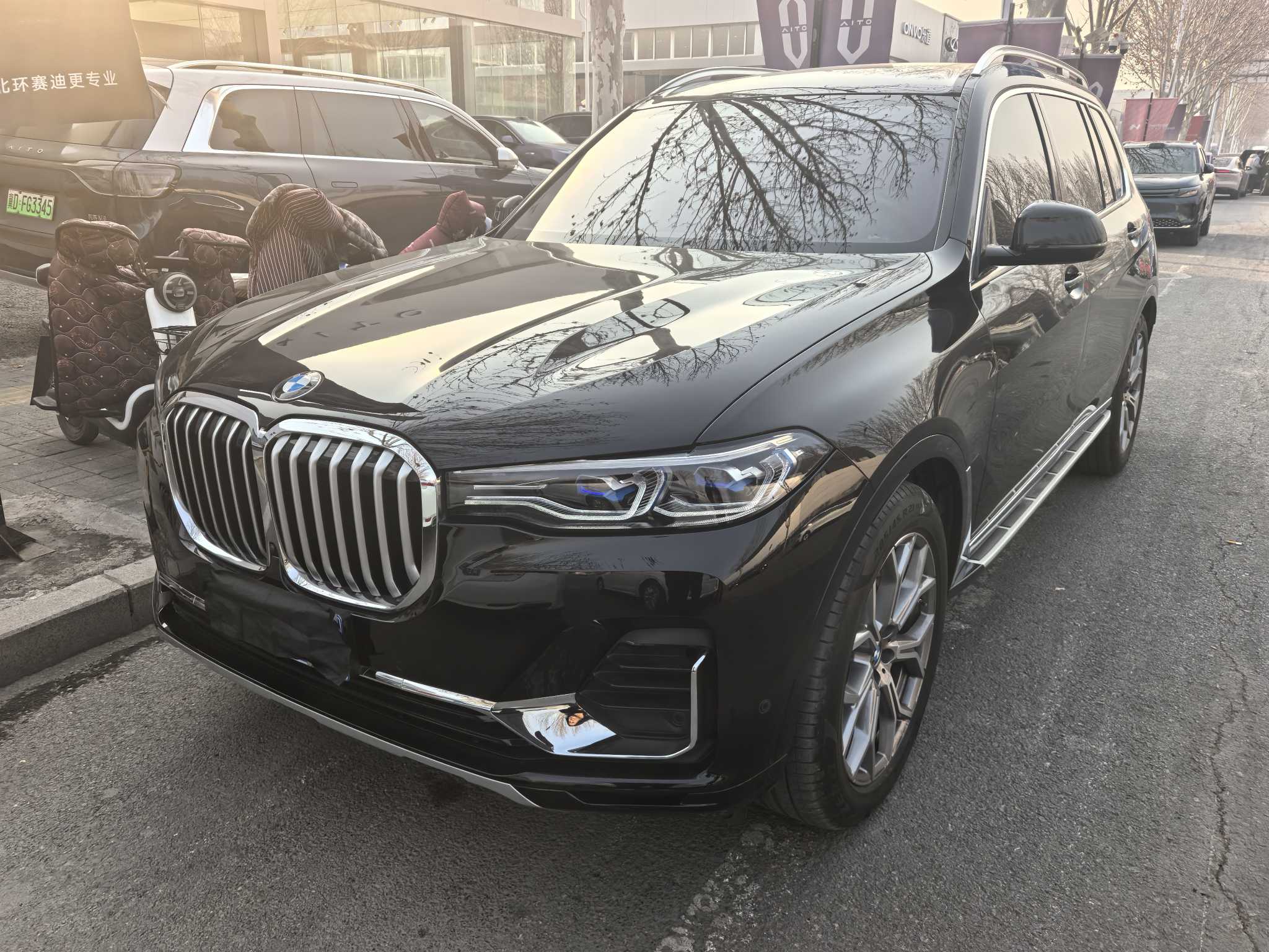 BMW X7 2022 car image 