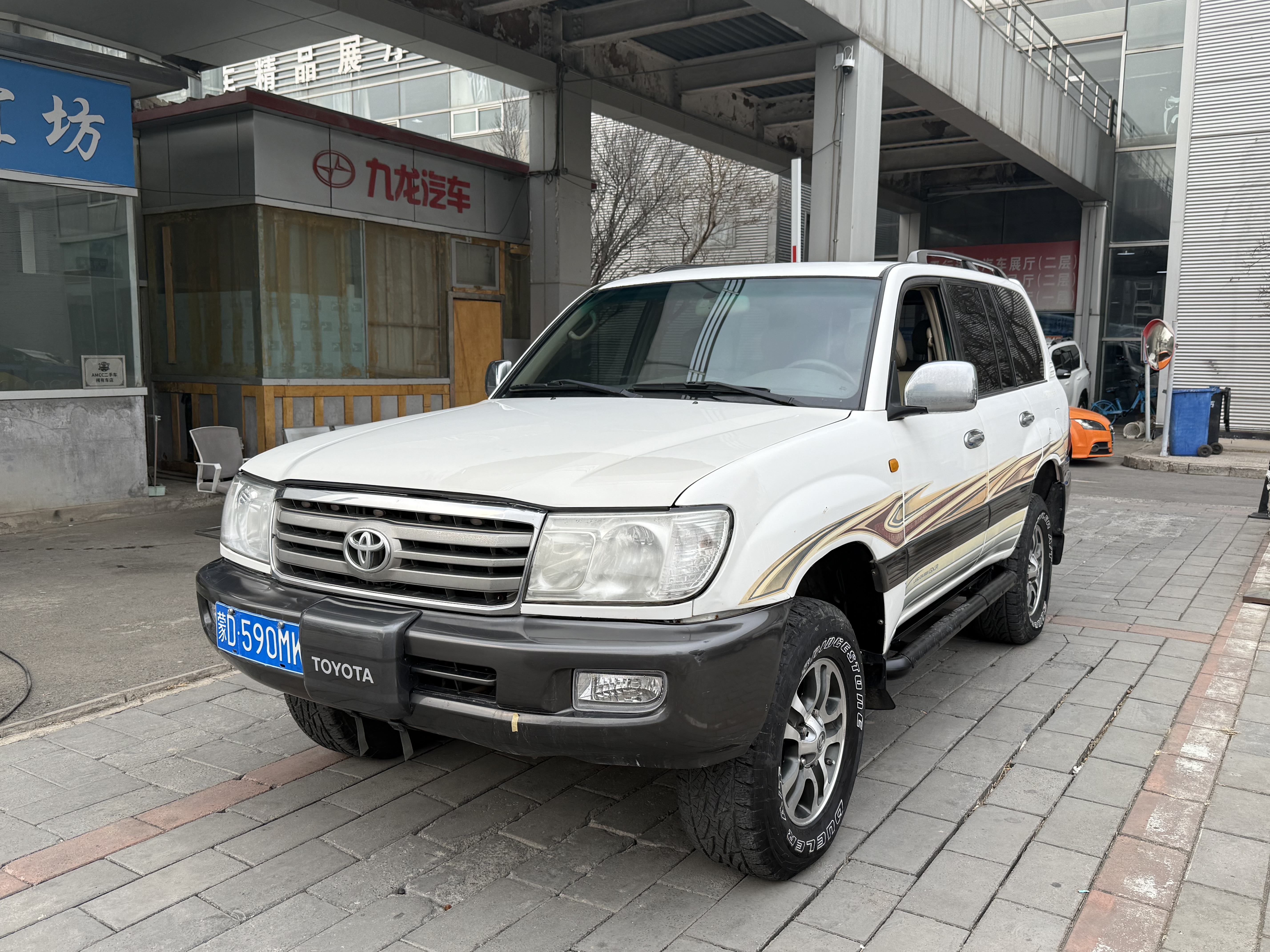 Toyota 2004 car image 