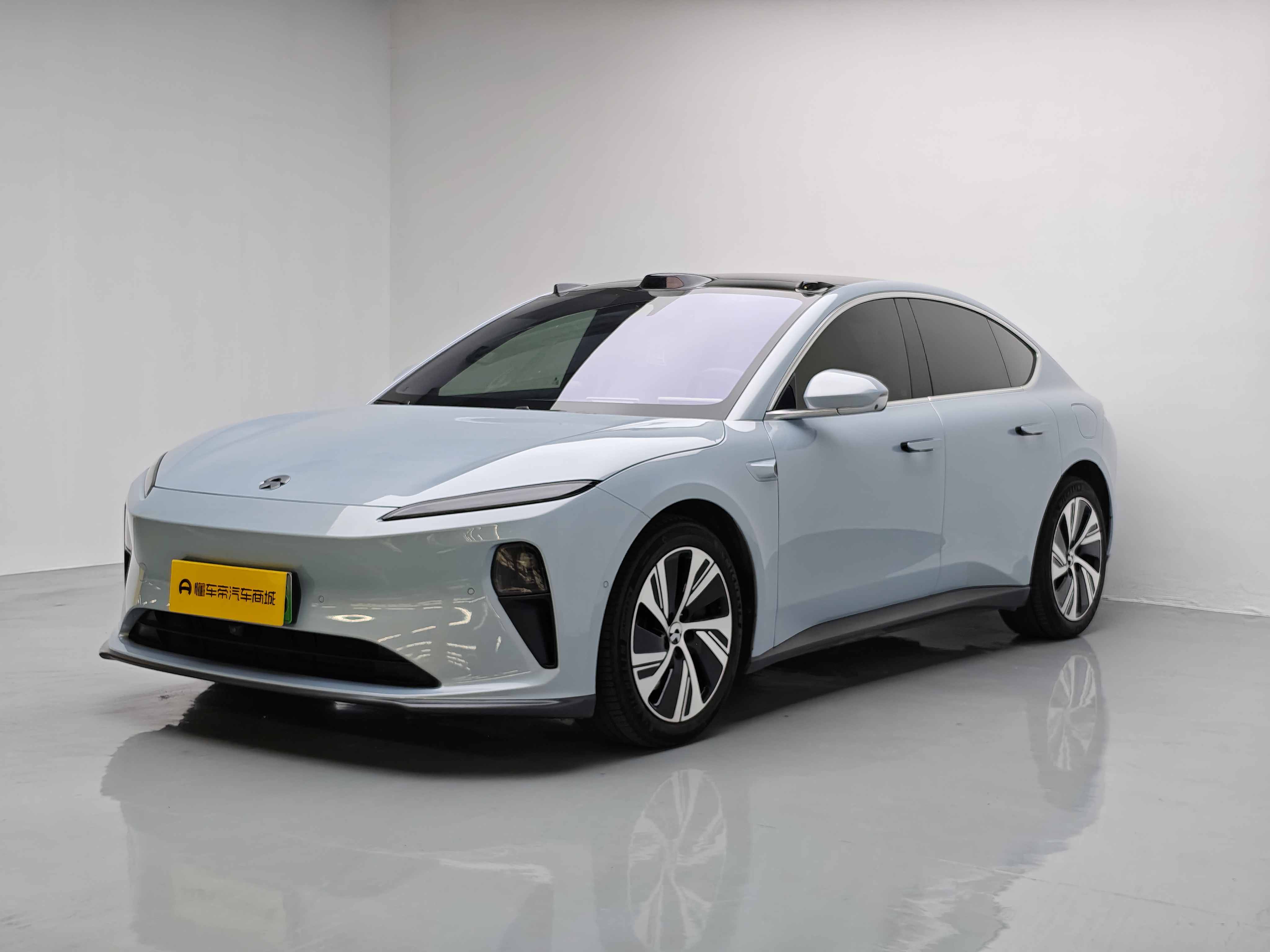 NIO ET5 2023 汽车图片 