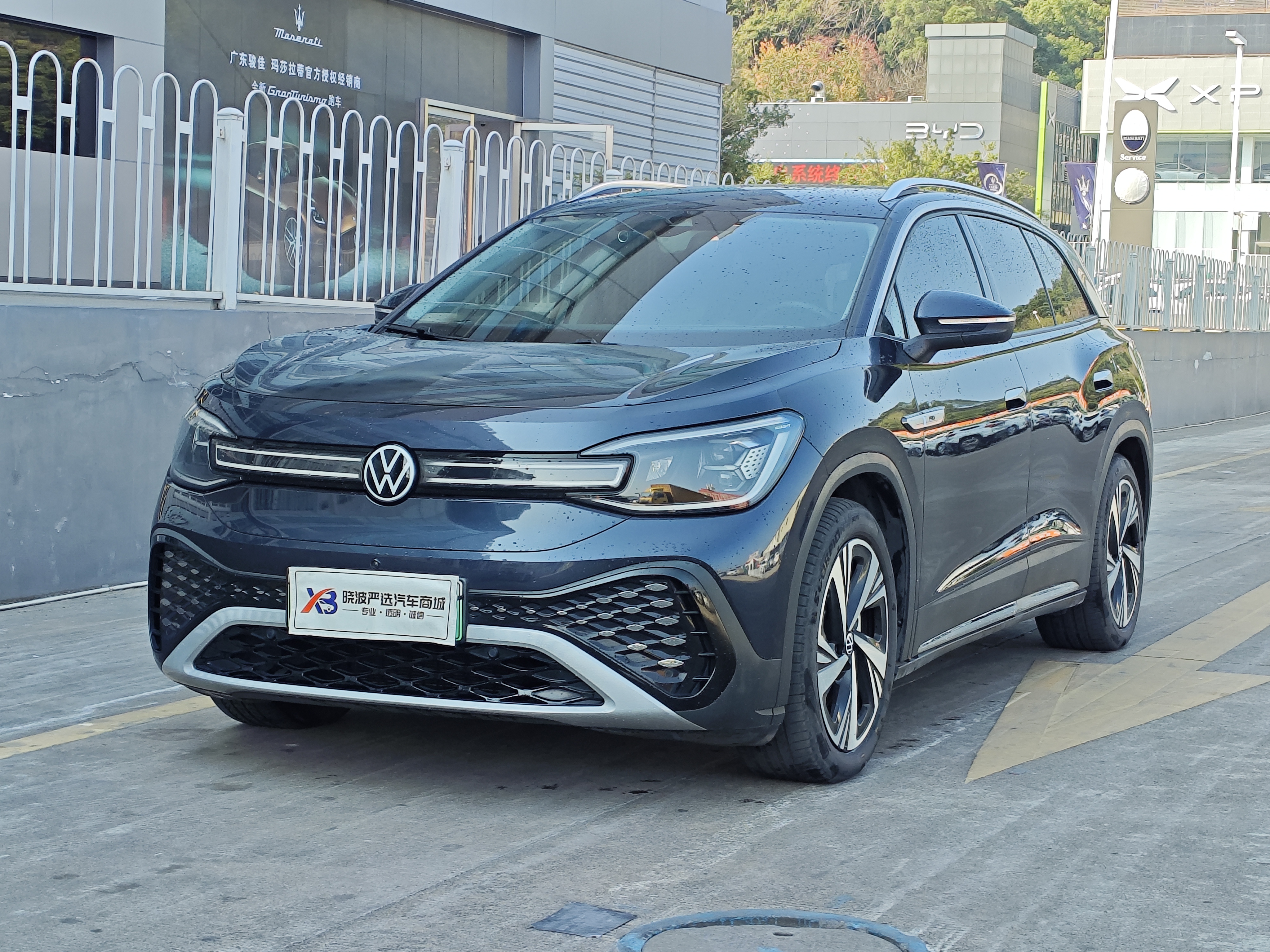 Volkswagen ID.6 Crozz 2022 immagine di auto 