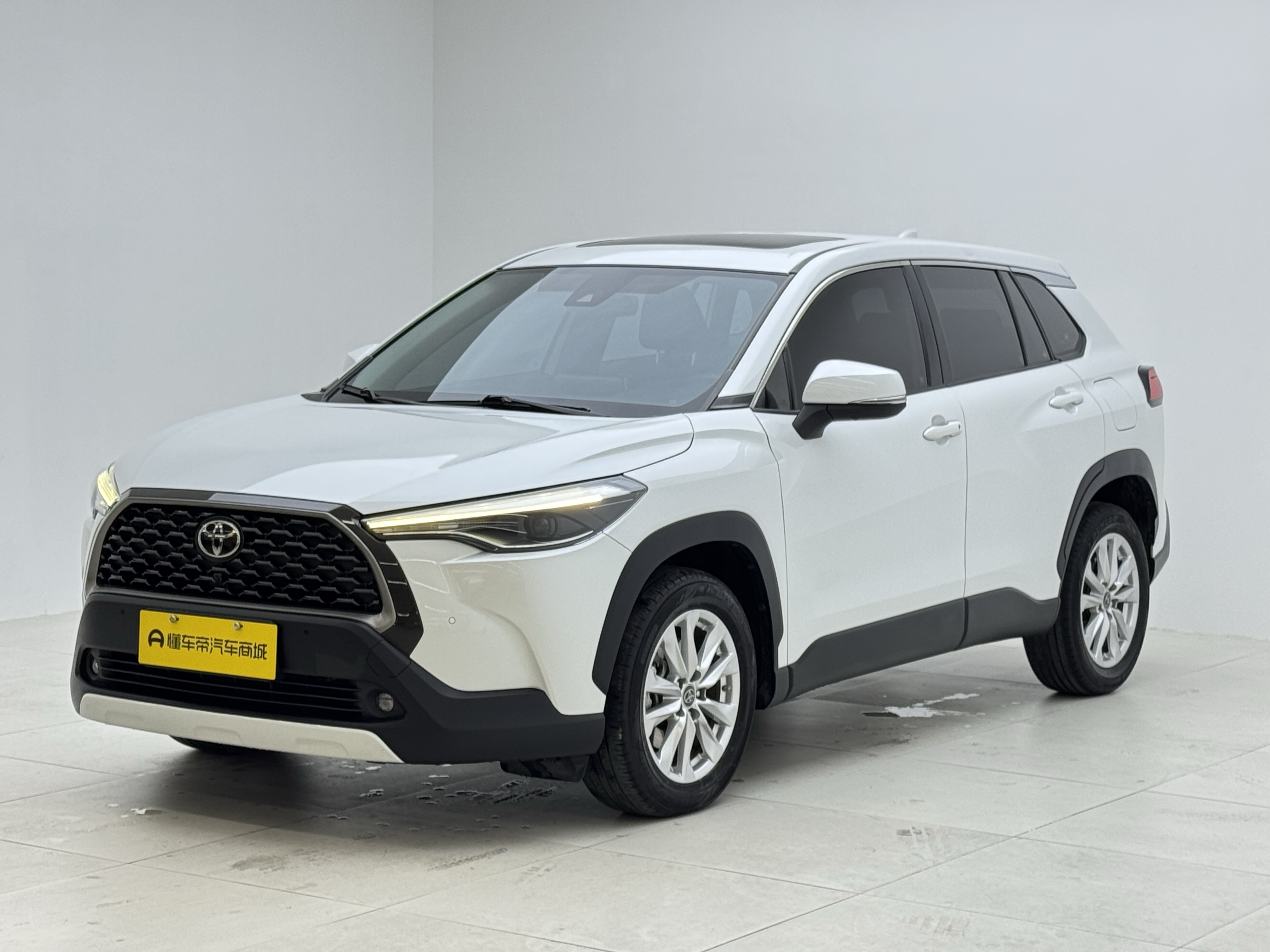 Toyota Corolla Cross 2022 汽车图片 