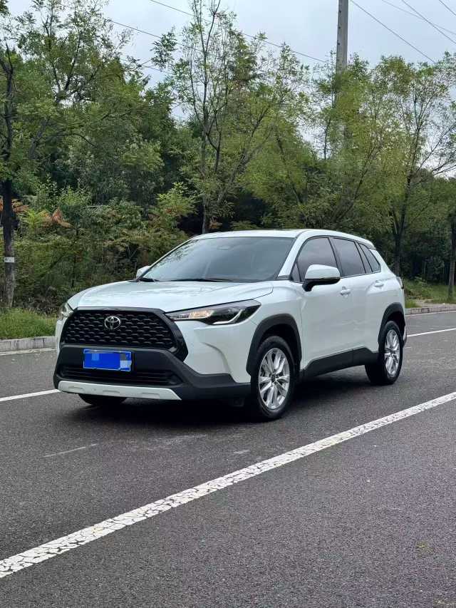 Toyota Corolla Cross 2023 Toyota Corolla Cross 2023 immagine di auto