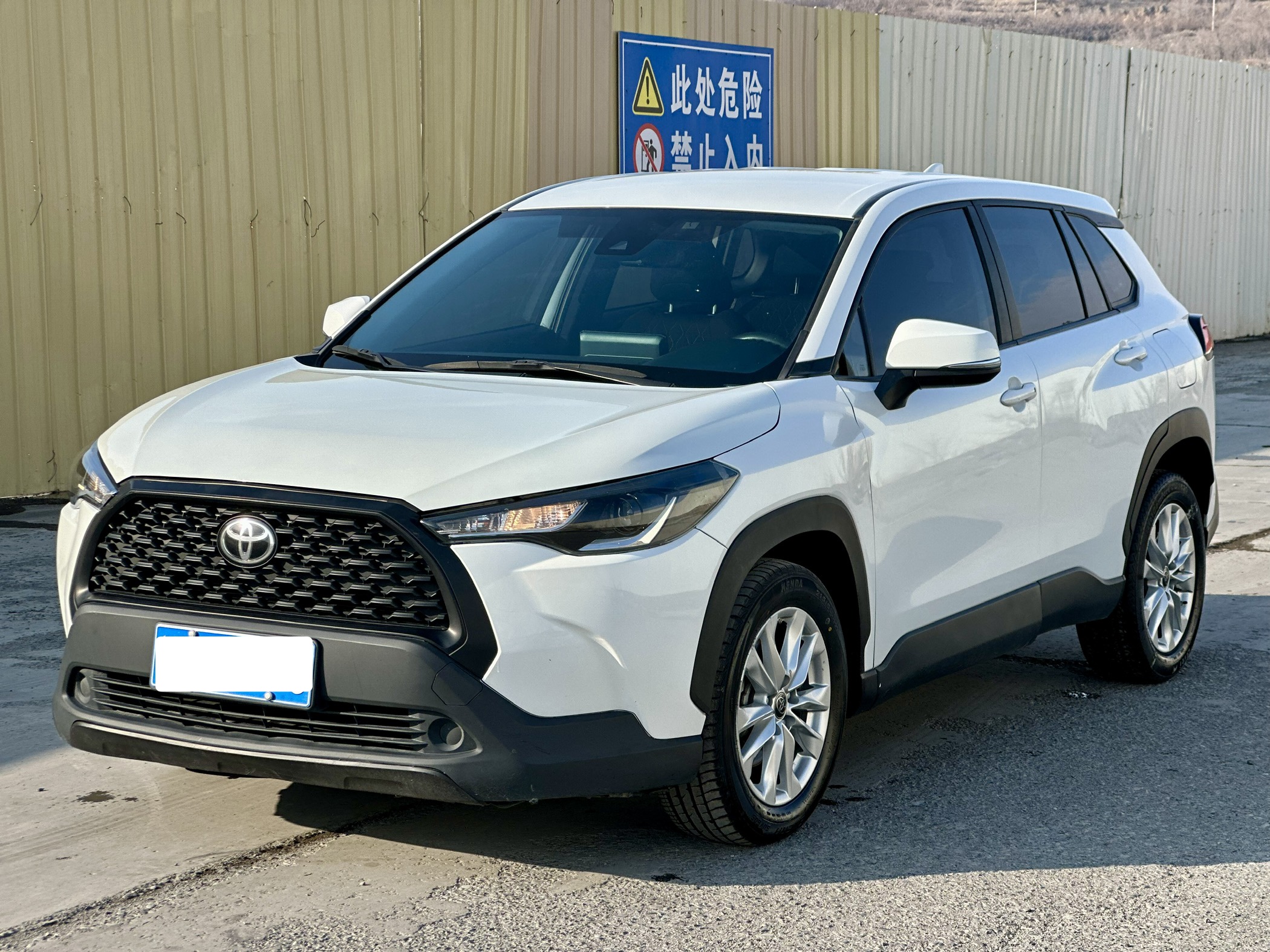 Toyota Corolla Cross 2023 car image 