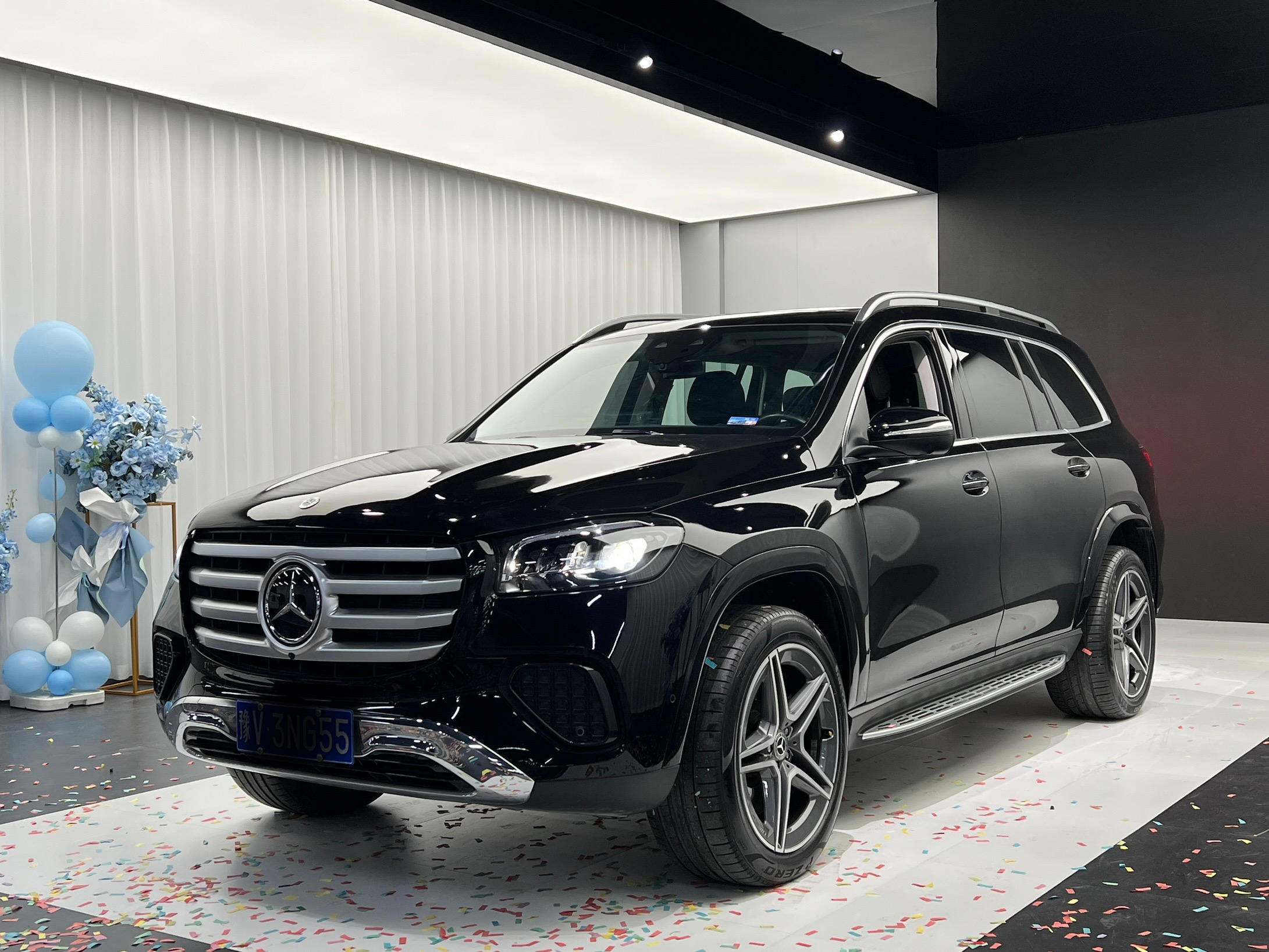 Mercedes-Benz 2023 car image 