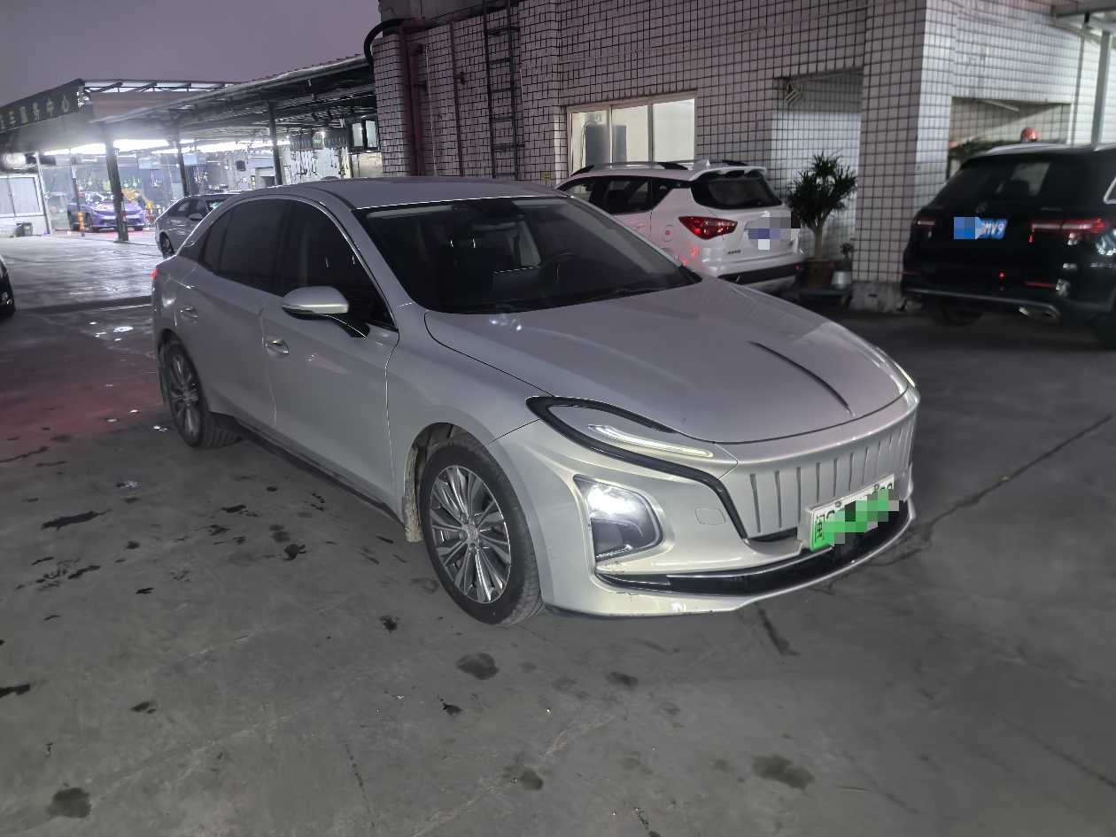 HongQi E-QM5 2022 car image 