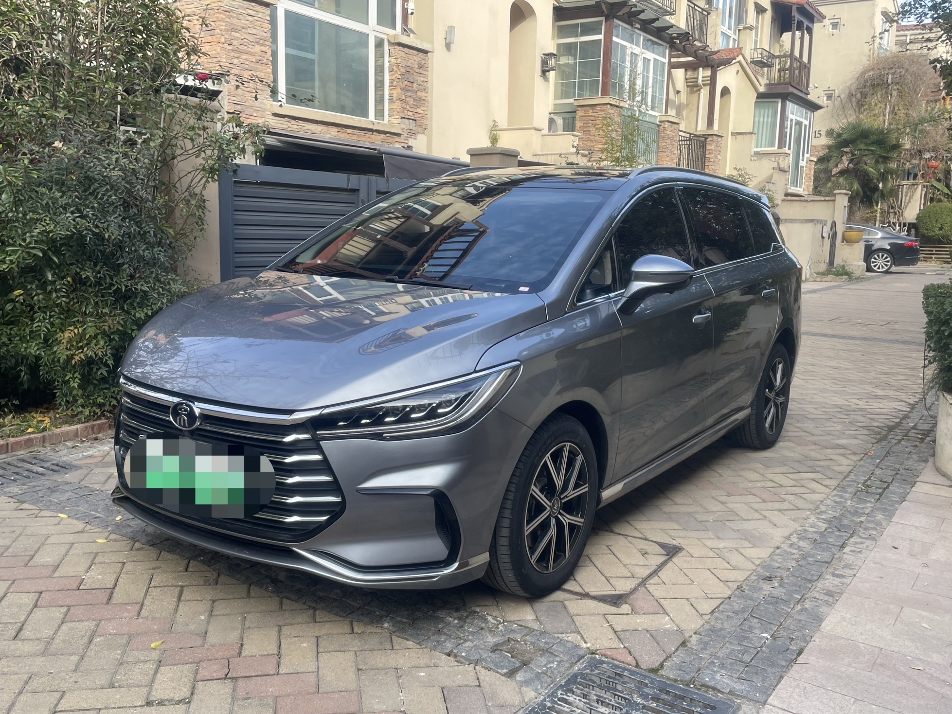 BYD Song MAX New Energy 2023 car image 