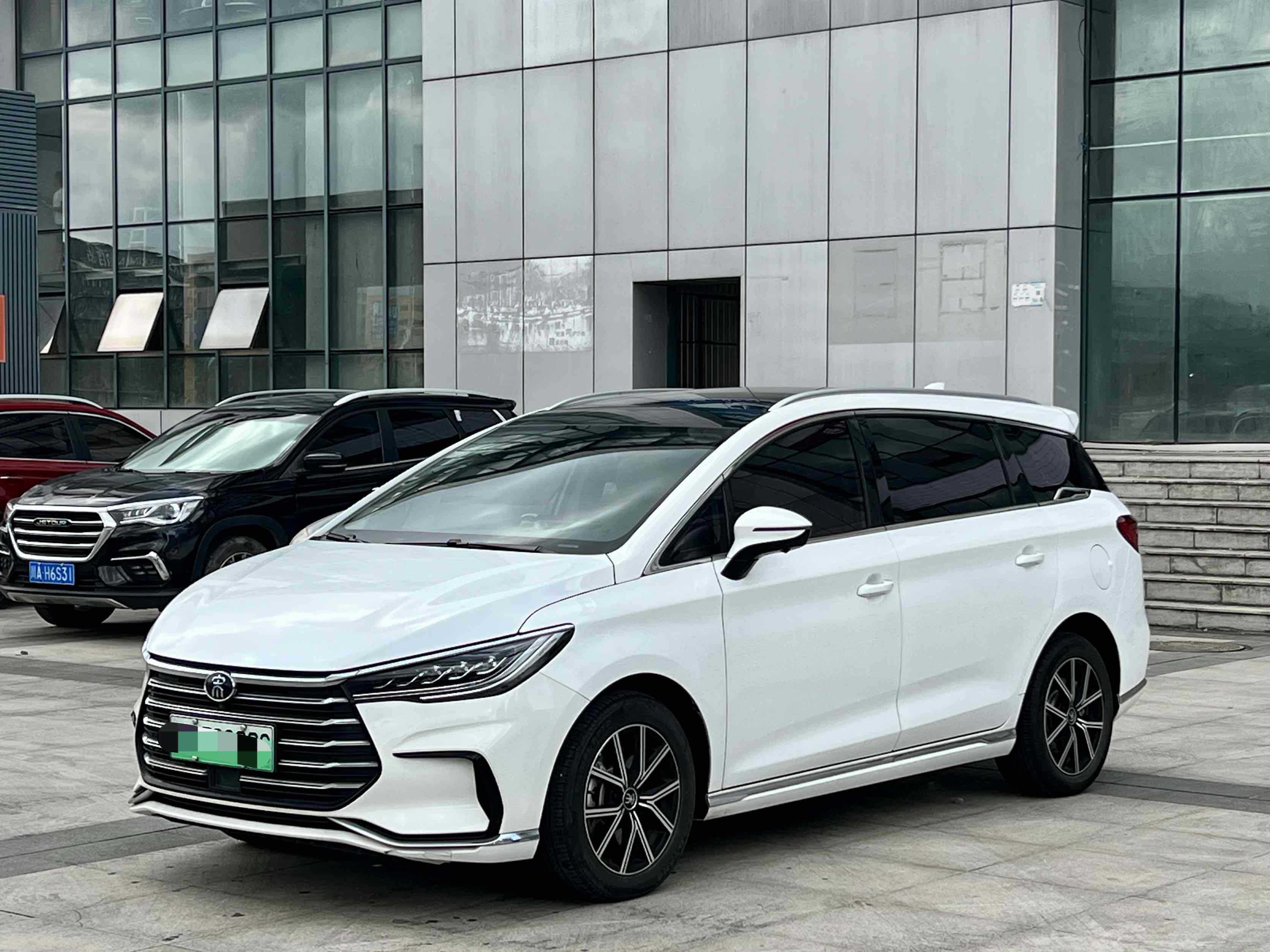 BYD Song MAX New Energy 2023 car image 